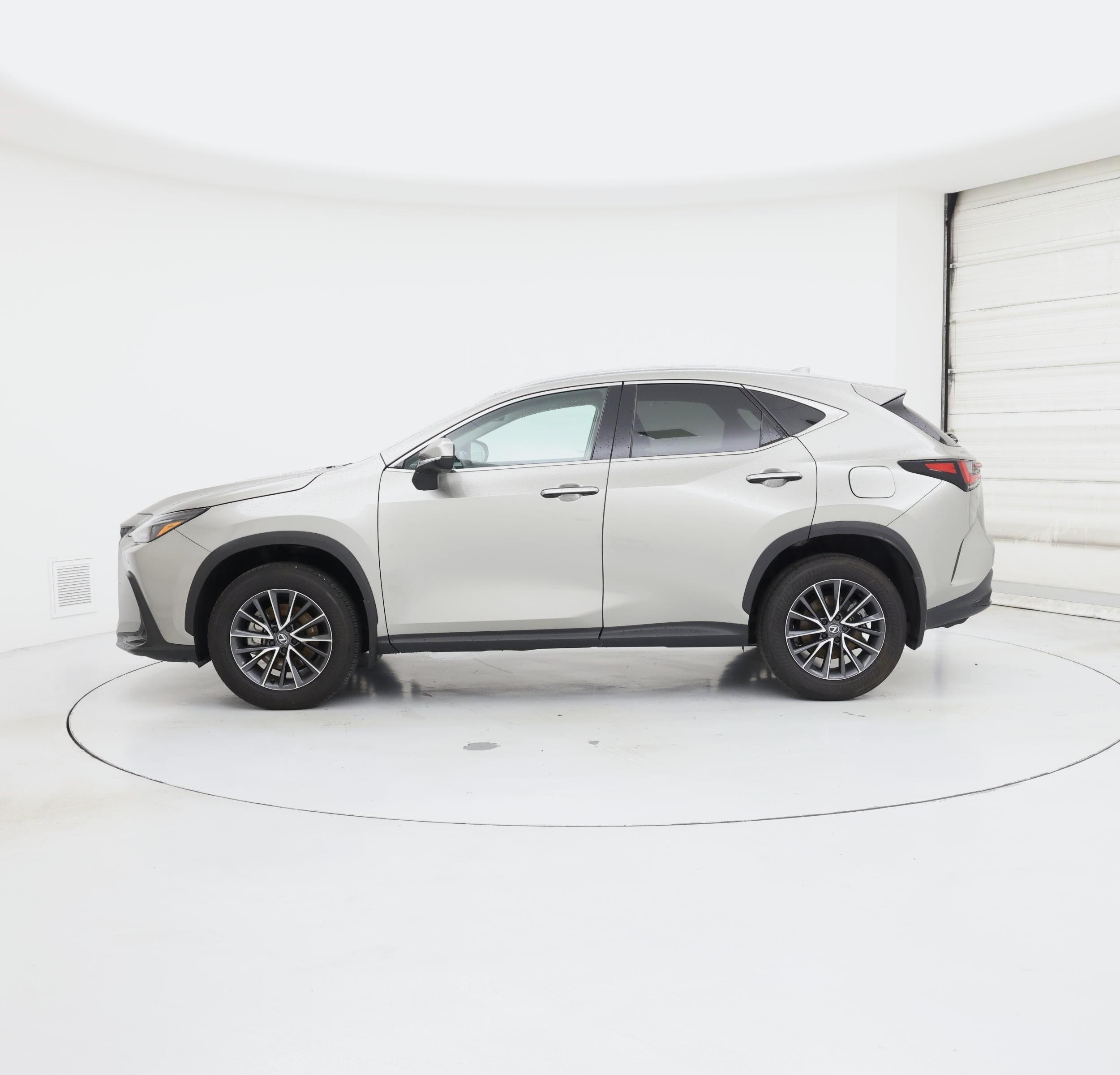 Thumbnail: 2025 Lexus NX - 3