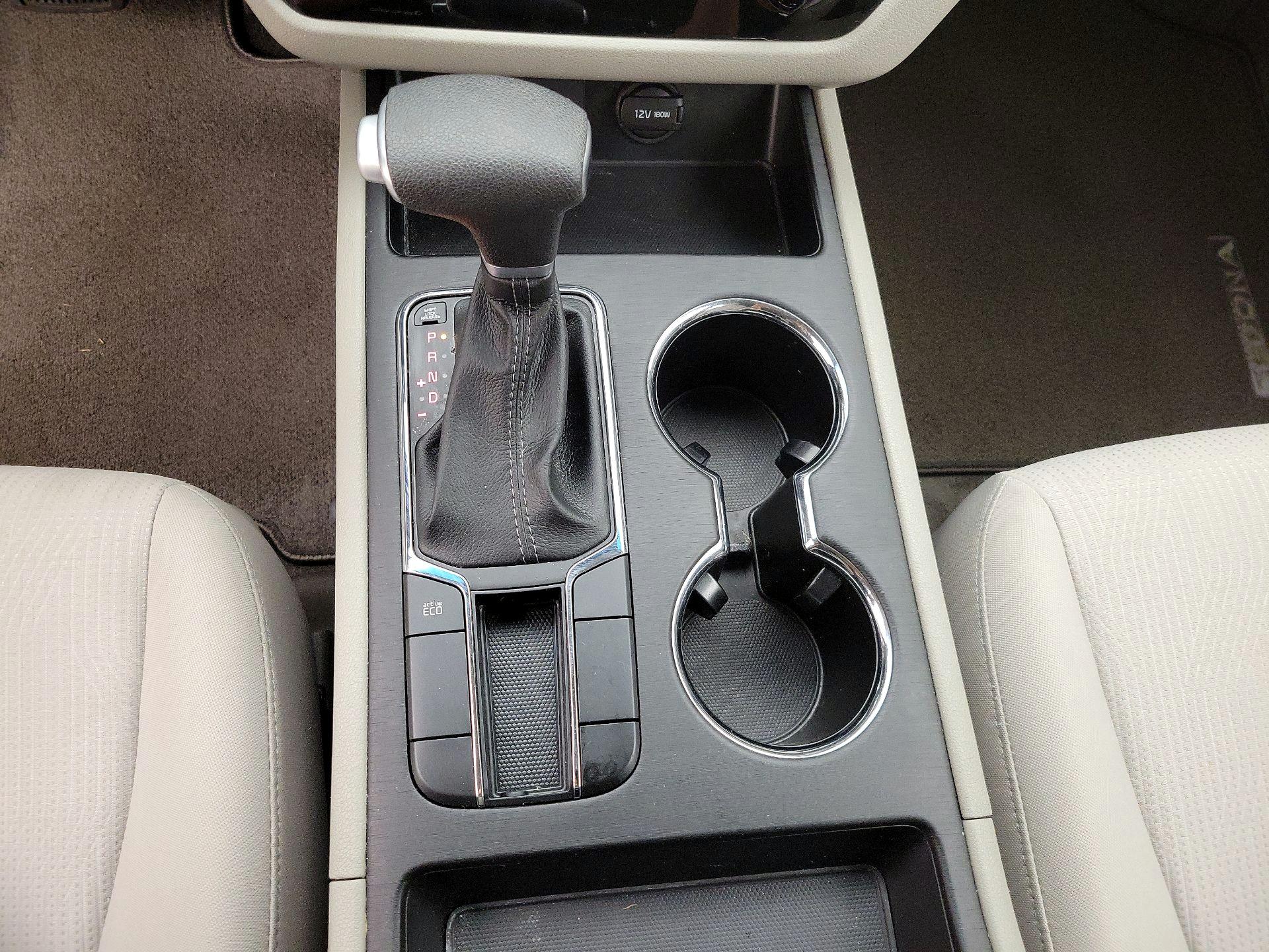 Thumbnail: 2021 Kia Sedona - 17