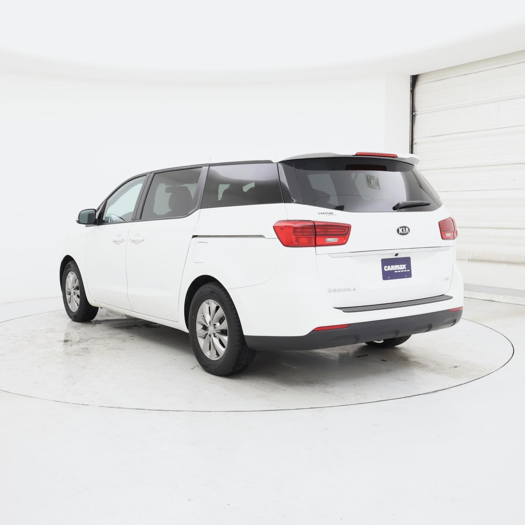Thumbnail: 2021 Kia Sedona - 2