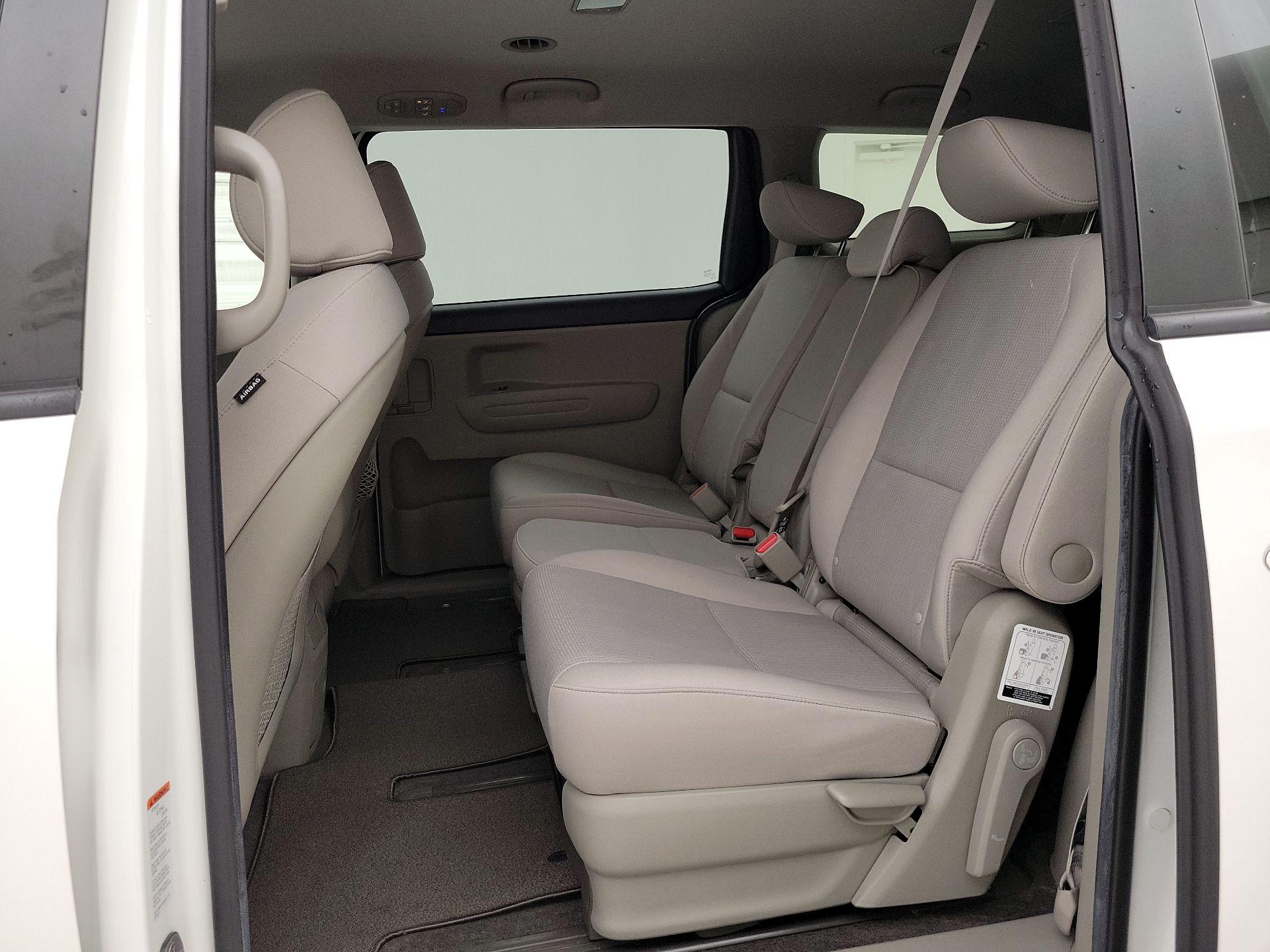 Thumbnail: 2021 Kia Sedona - 19