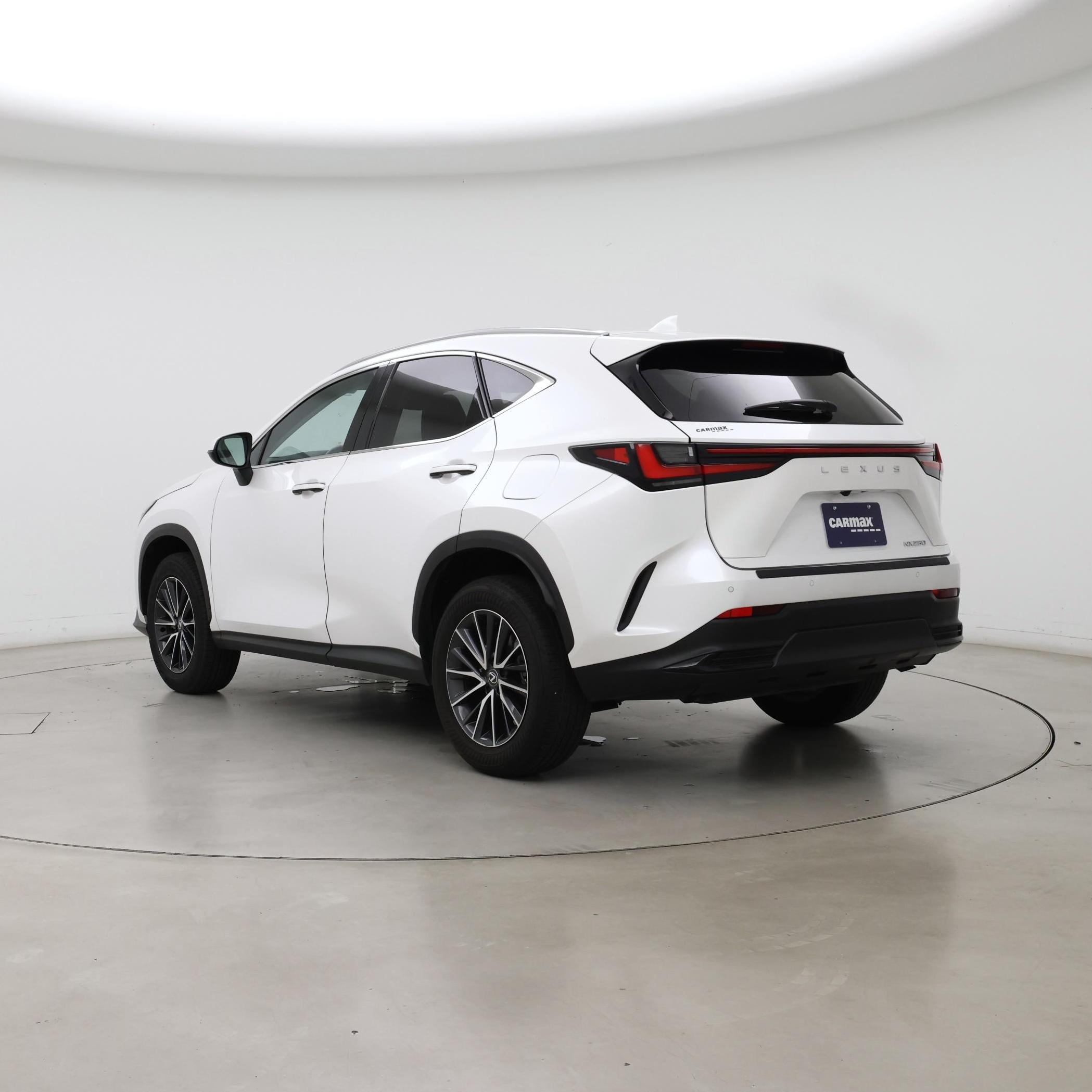 Thumbnail: 2024 Lexus NX - 2