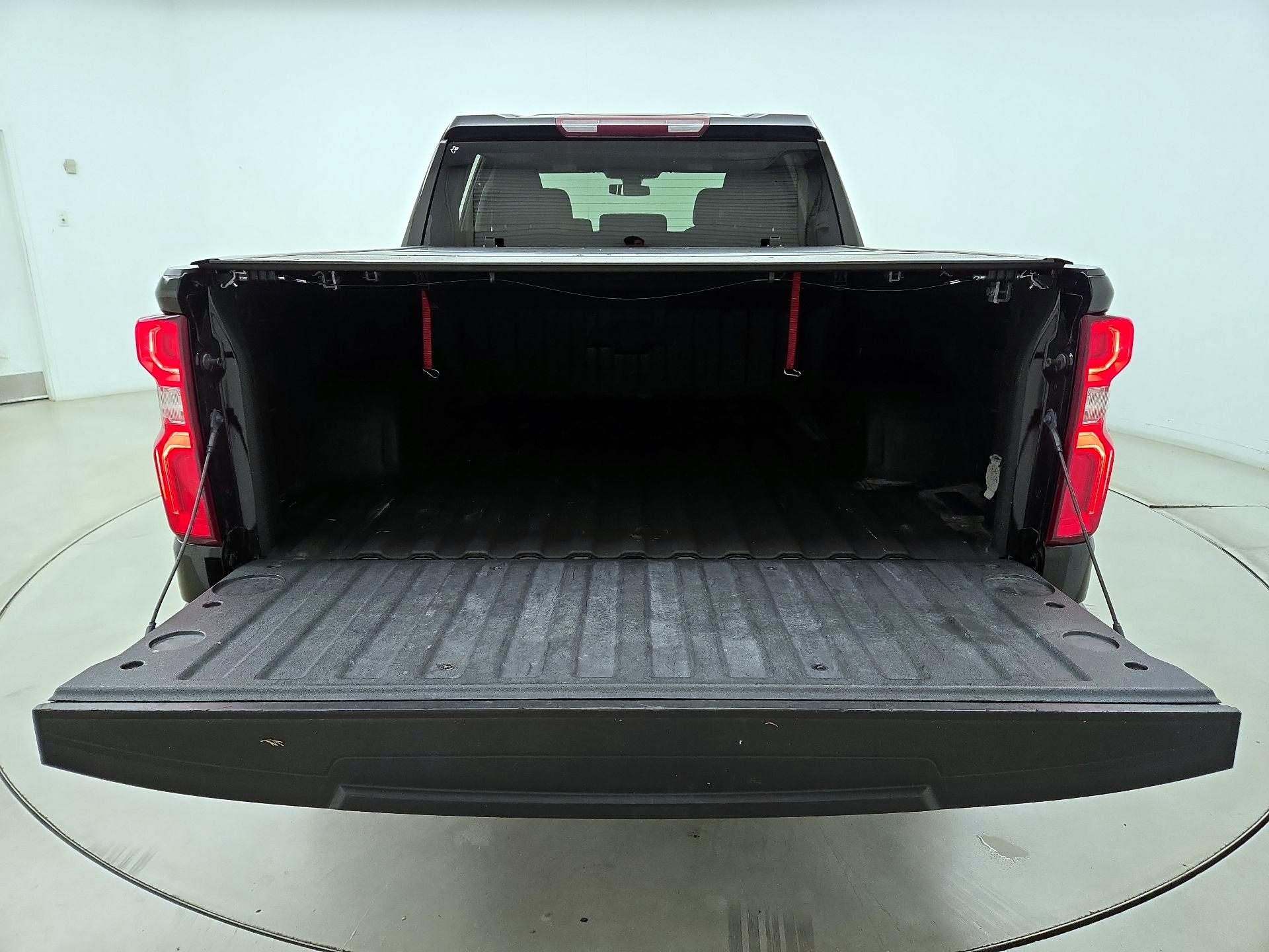 Thumbnail: 2021 Chevrolet Silverado 1500 - 20
