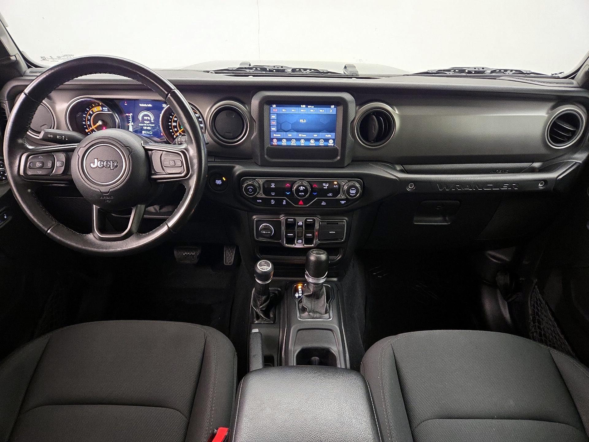 Thumbnail: 2022 Jeep Wrangler - 9