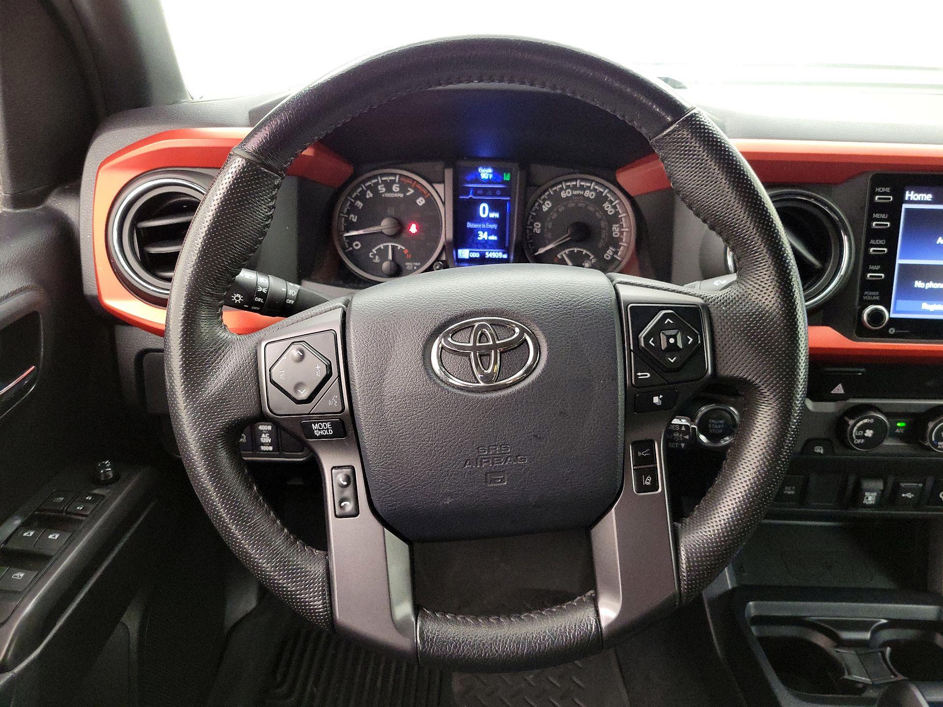 Thumbnail: 2020 Toyota Tacoma - 10