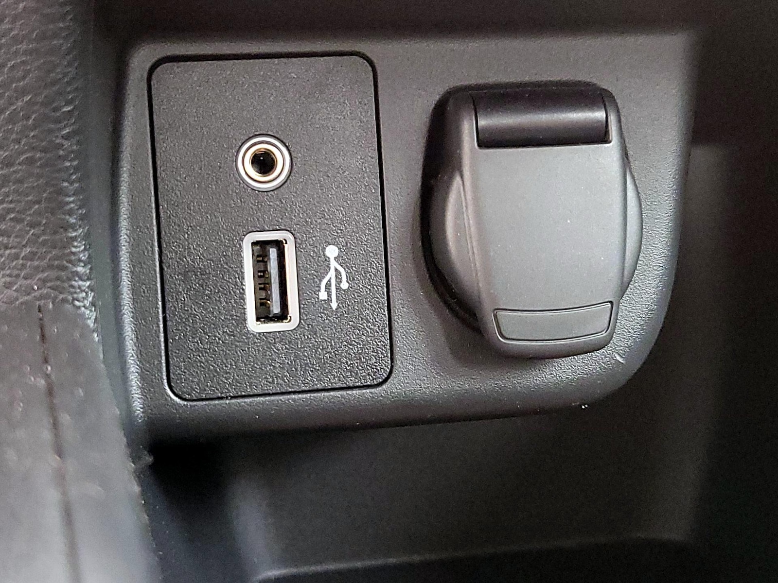 2024 Nissan Versa Sedan S - Photo 19