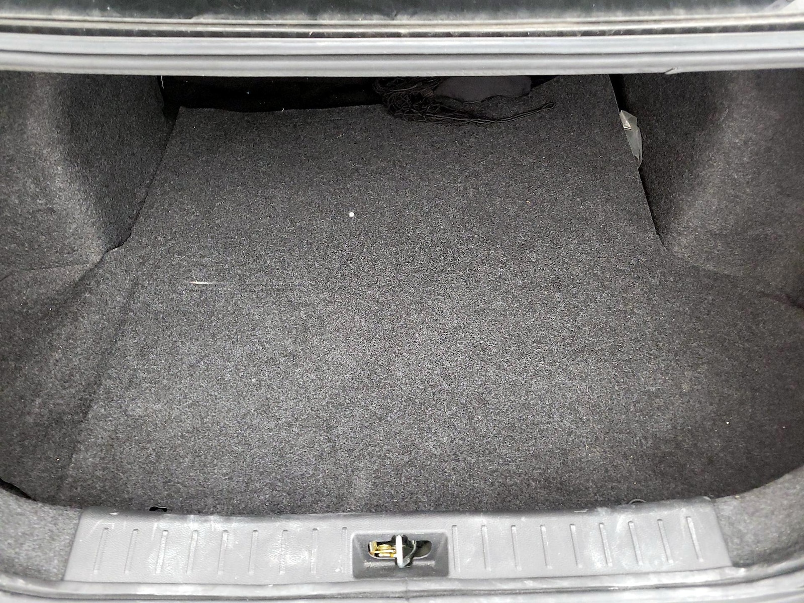 2024 Nissan Versa Sedan S - Photo 21