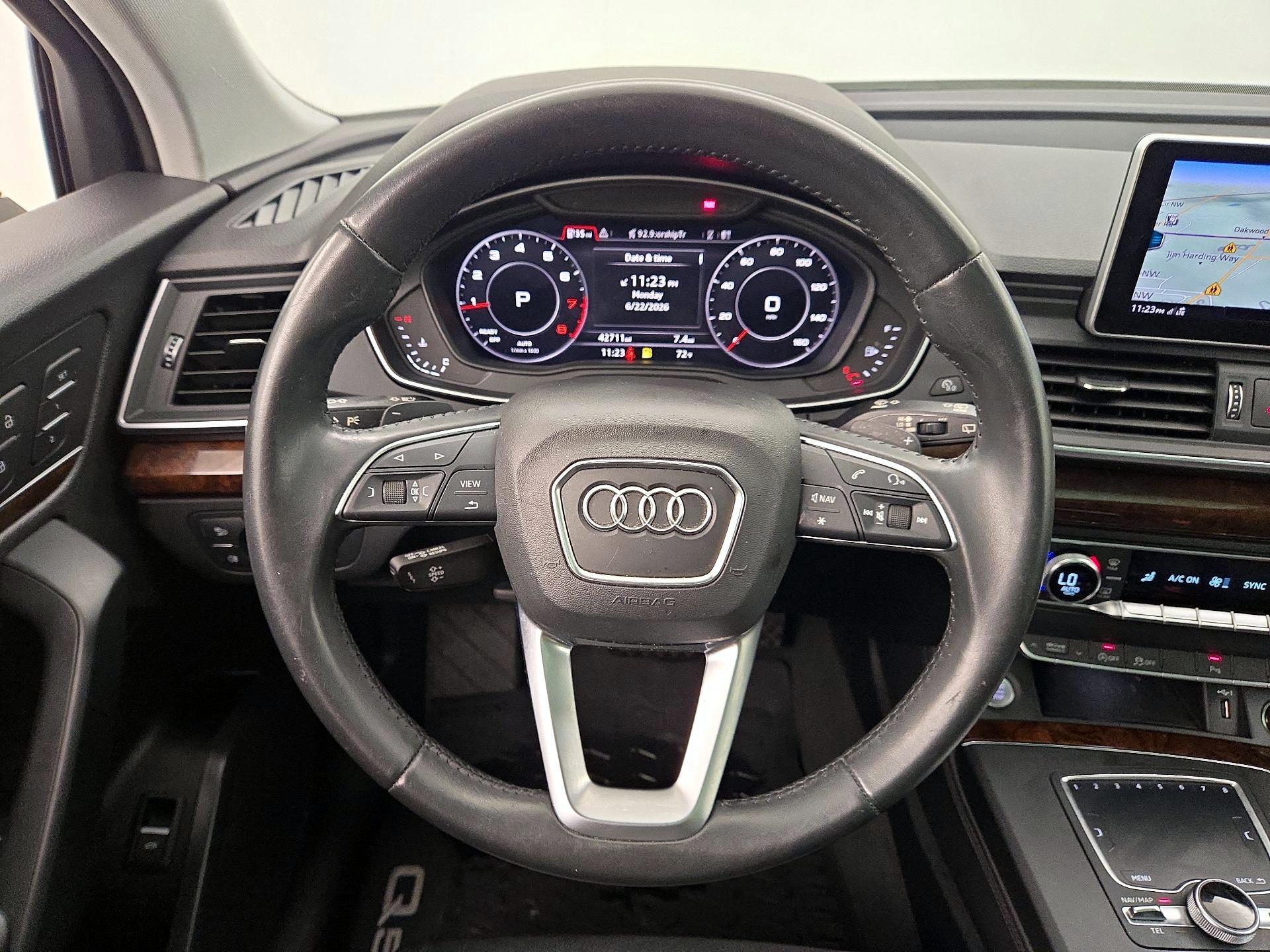 Thumbnail: 2020 Audi Q5 - 10