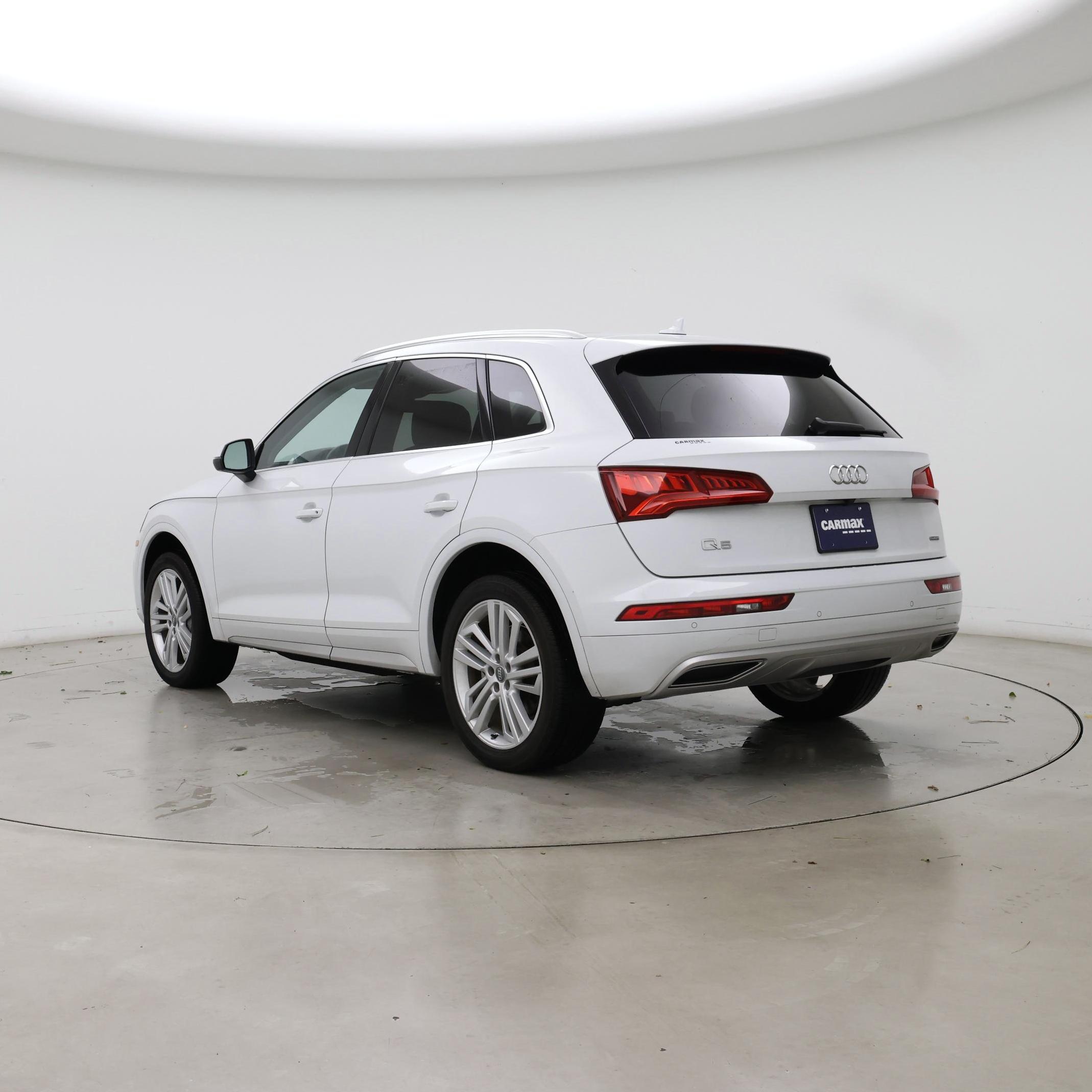 Thumbnail: 2020 Audi Q5 - 2
