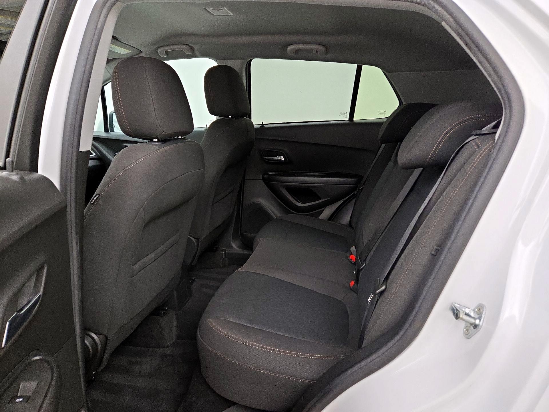 Thumbnail: 2022 Chevrolet Trax - 19