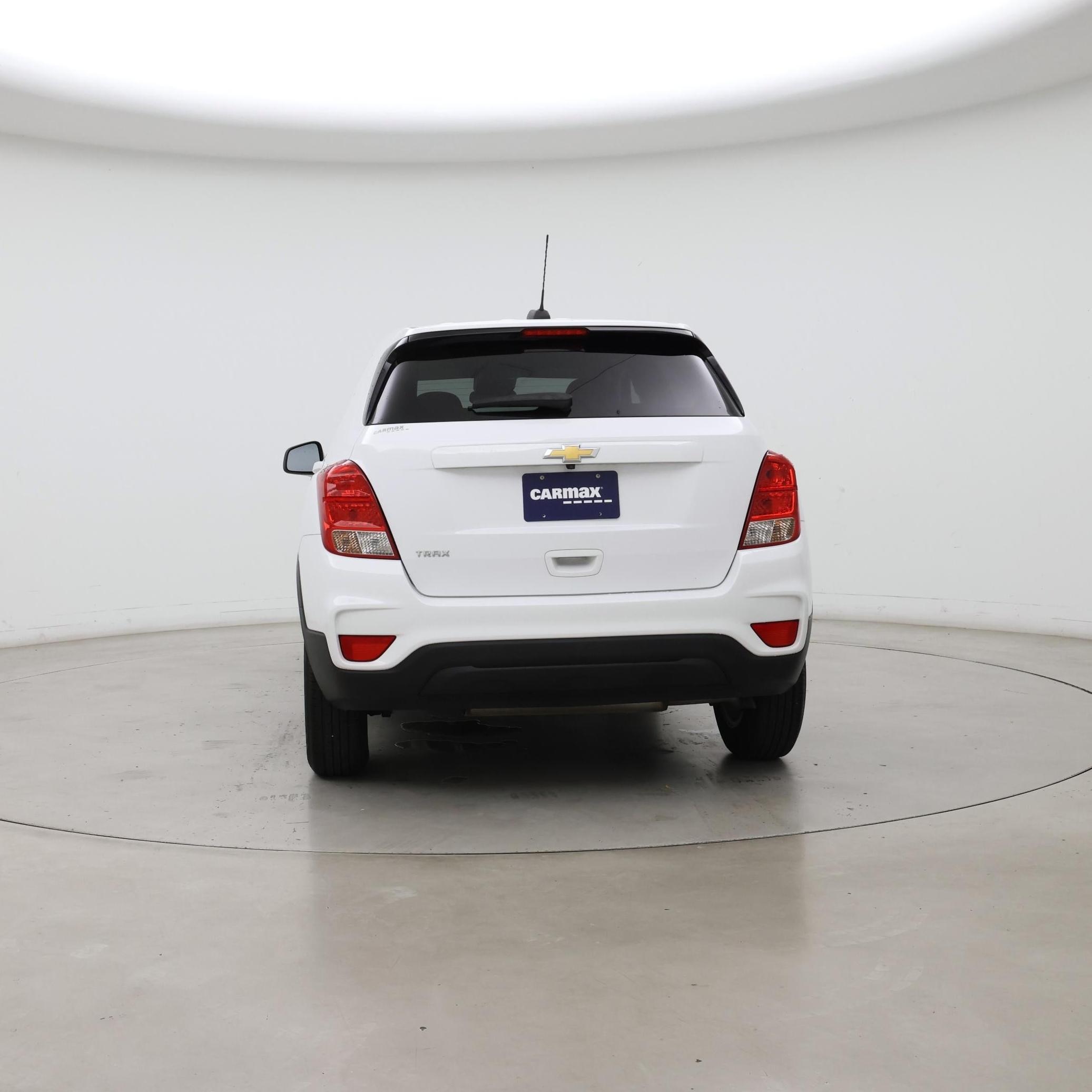 Thumbnail: 2022 Chevrolet Trax - 6