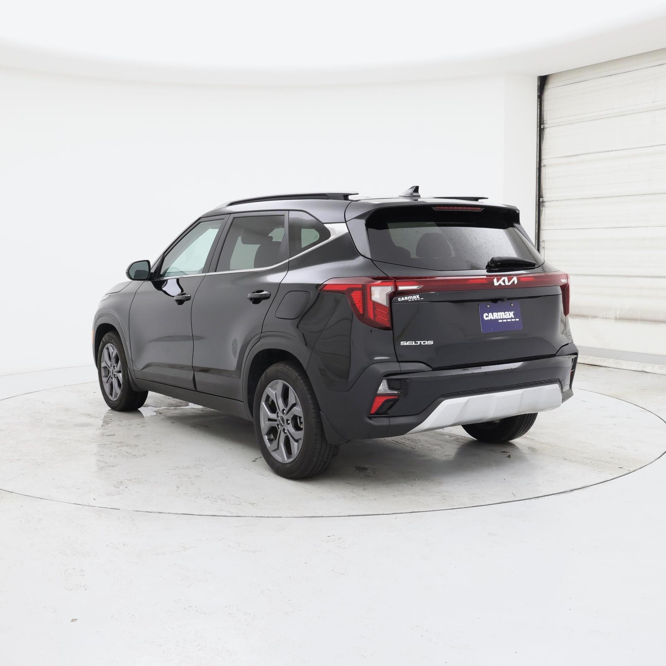 Thumbnail: 2024 Kia Seltos - 2