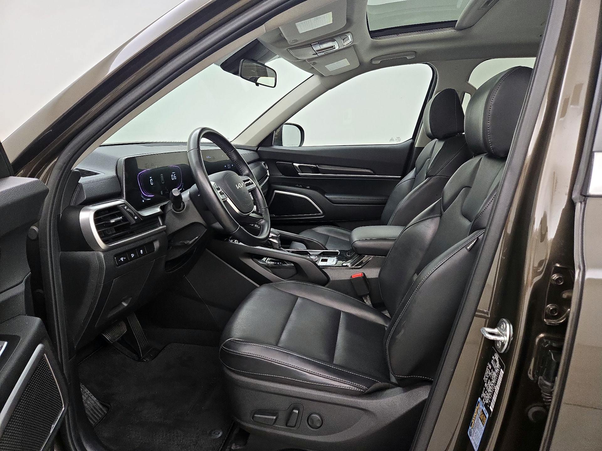 Thumbnail: 2024 Kia Telluride - 11