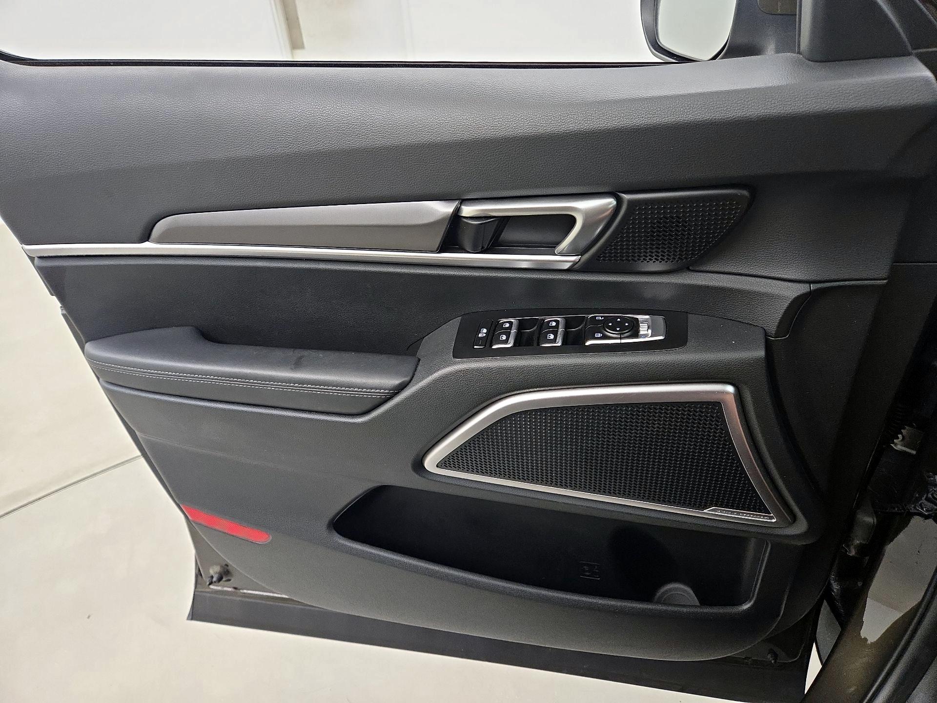Thumbnail: 2024 Kia Telluride - 12