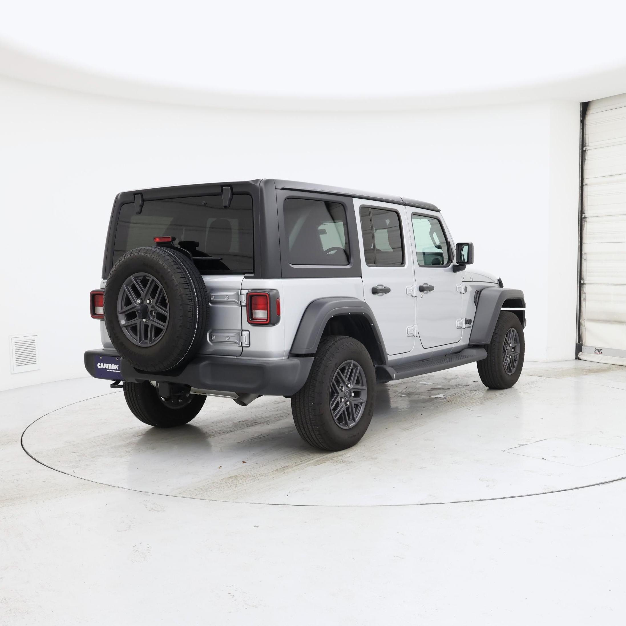 Thumbnail: 2024 Jeep Wrangler - 8