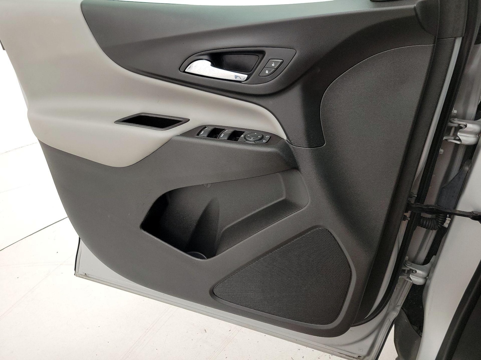 2022 Chevrolet Equinox LT - Photo 13