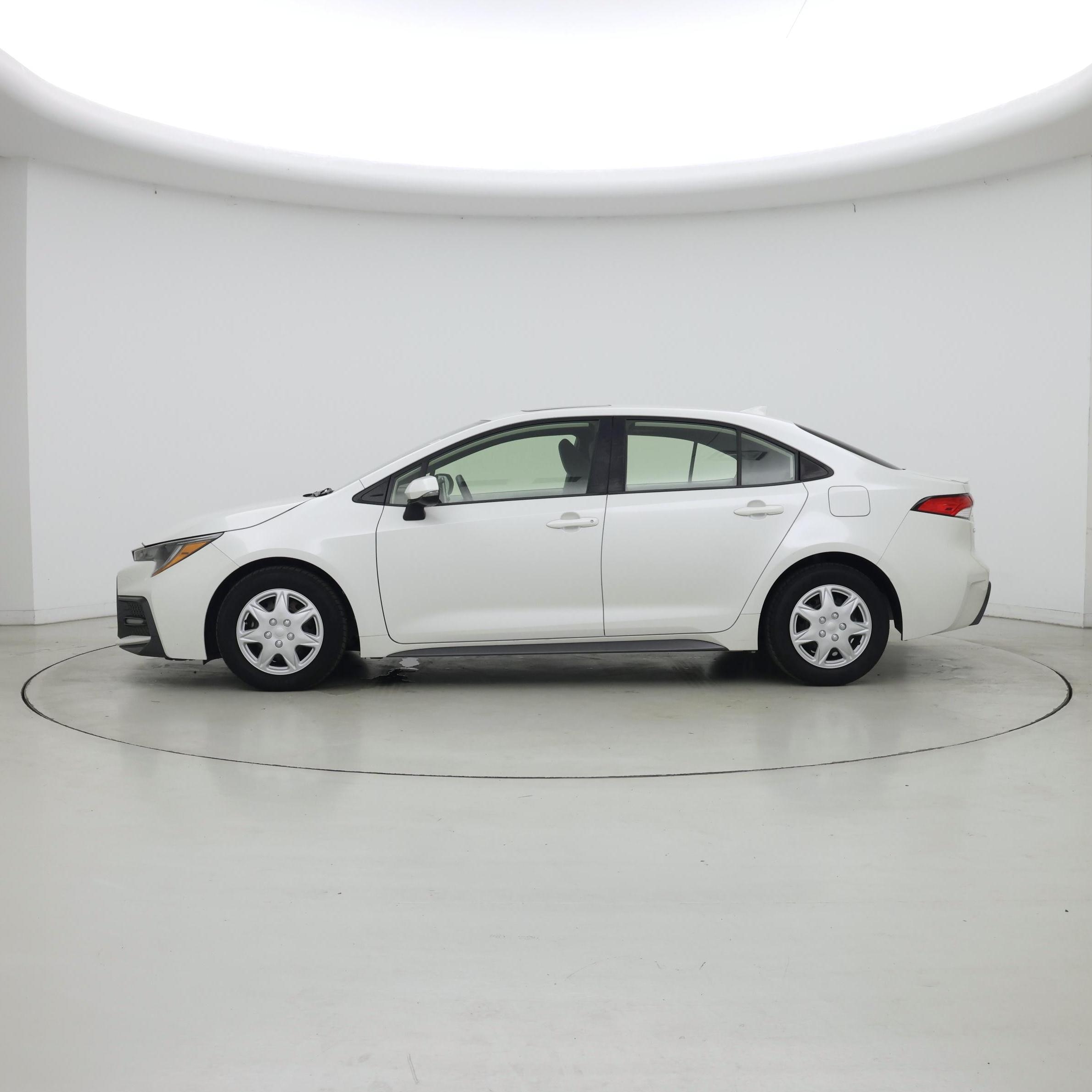 Thumbnail: 2021 Toyota Corolla - 3