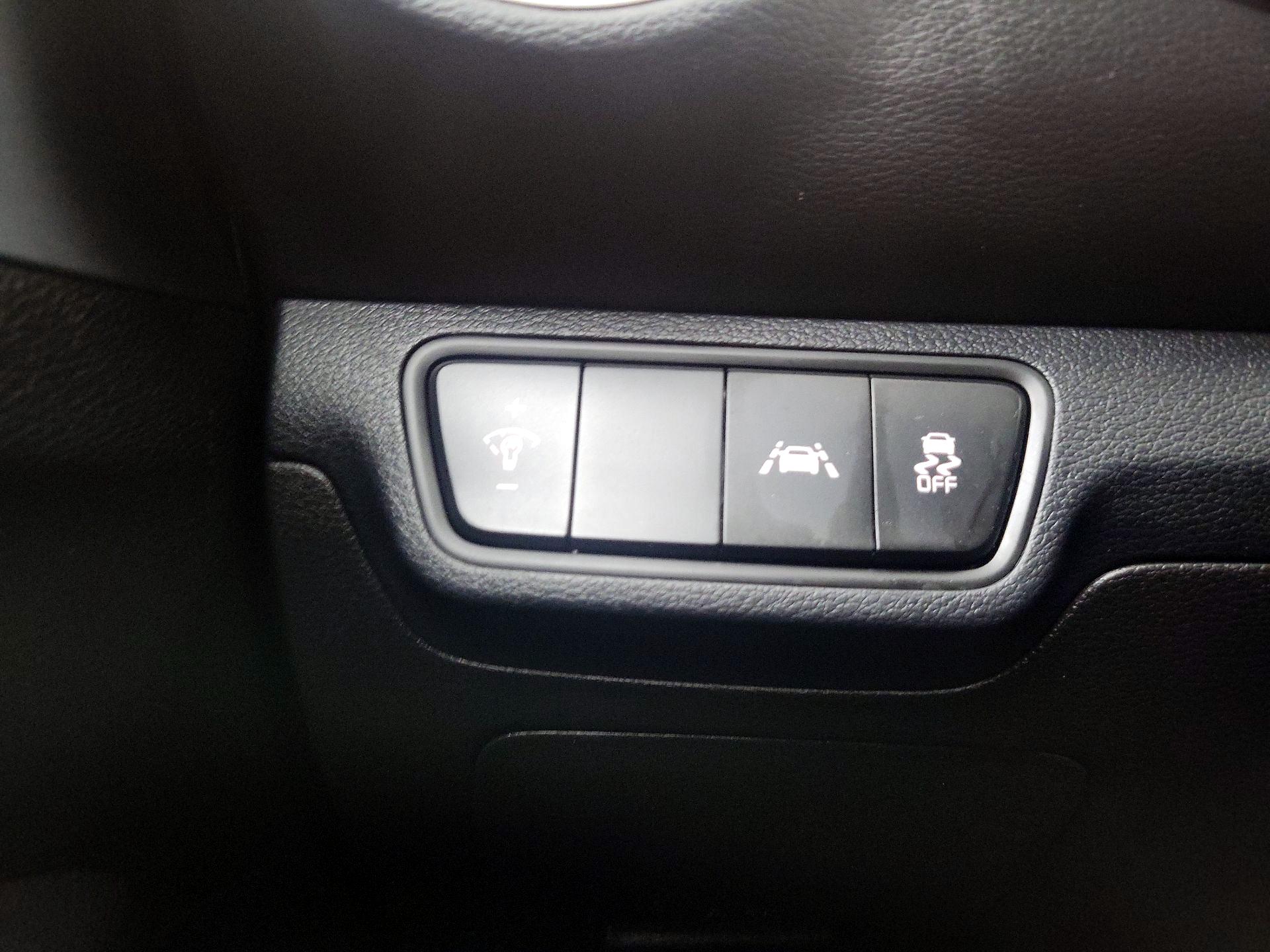 Thumbnail: 2021 Kia Forte - 13