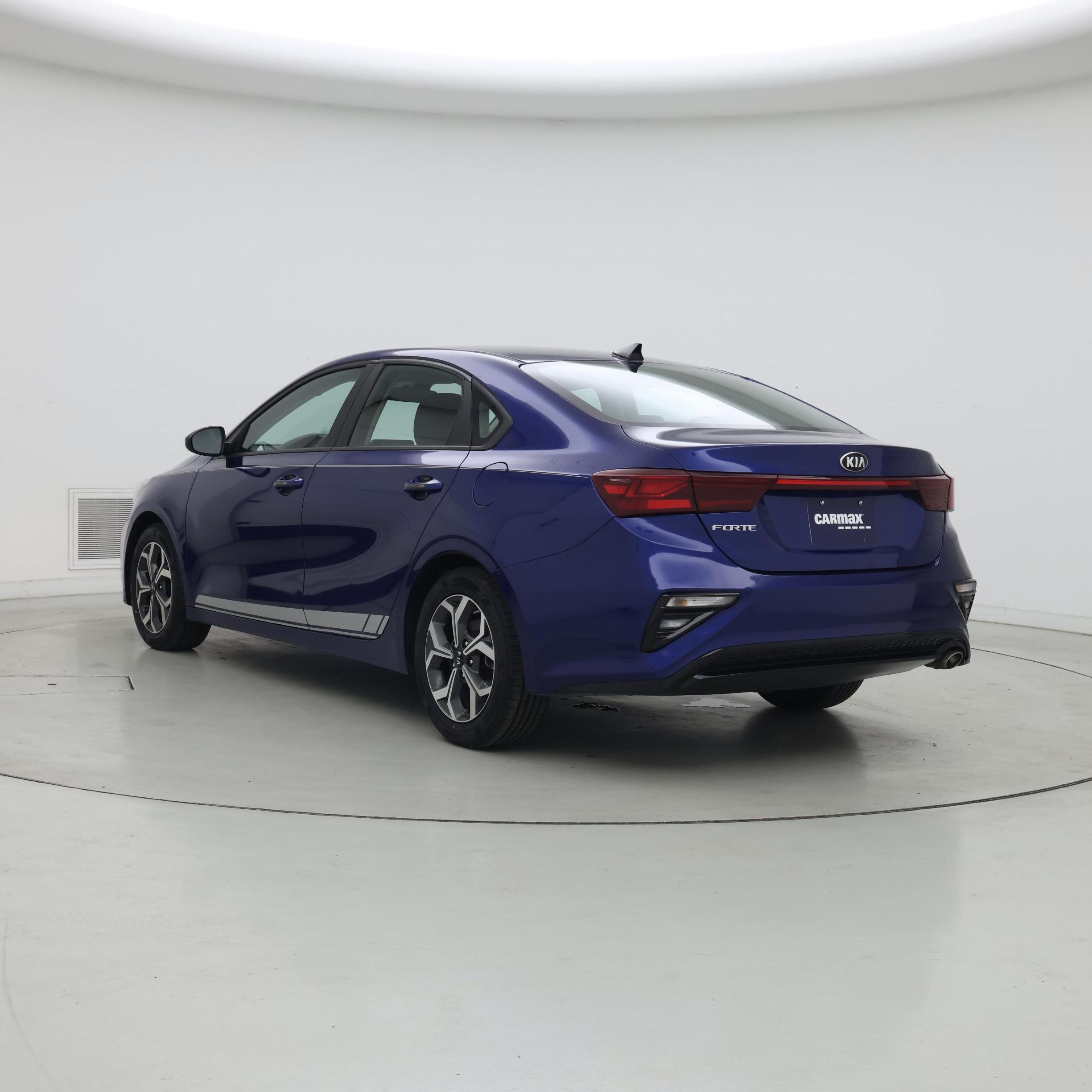 Thumbnail: 2021 Kia Forte - 2