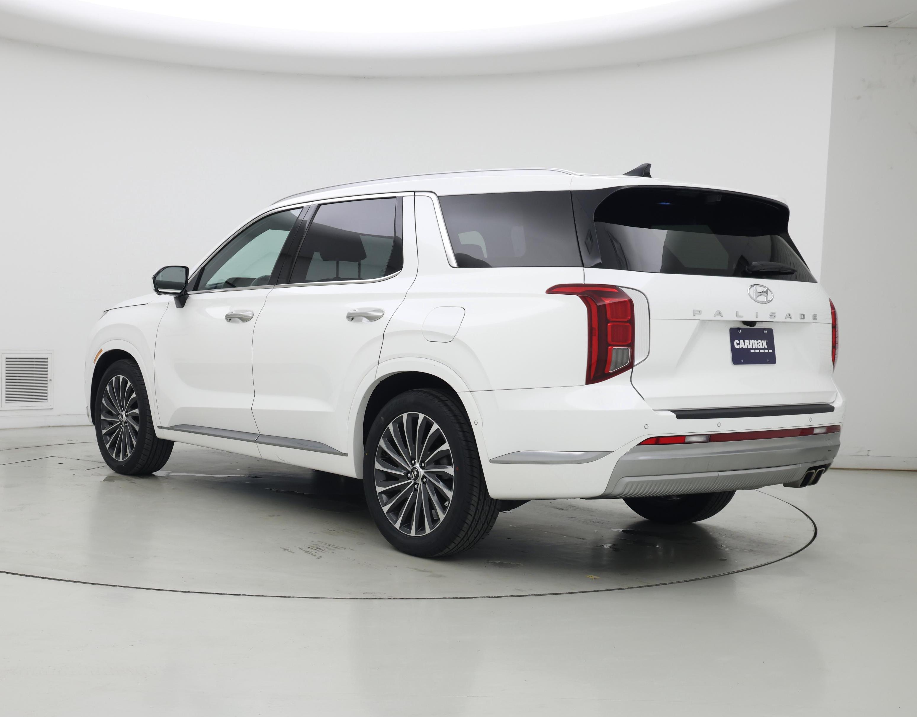 Thumbnail: 2023 Hyundai Palisade - 2