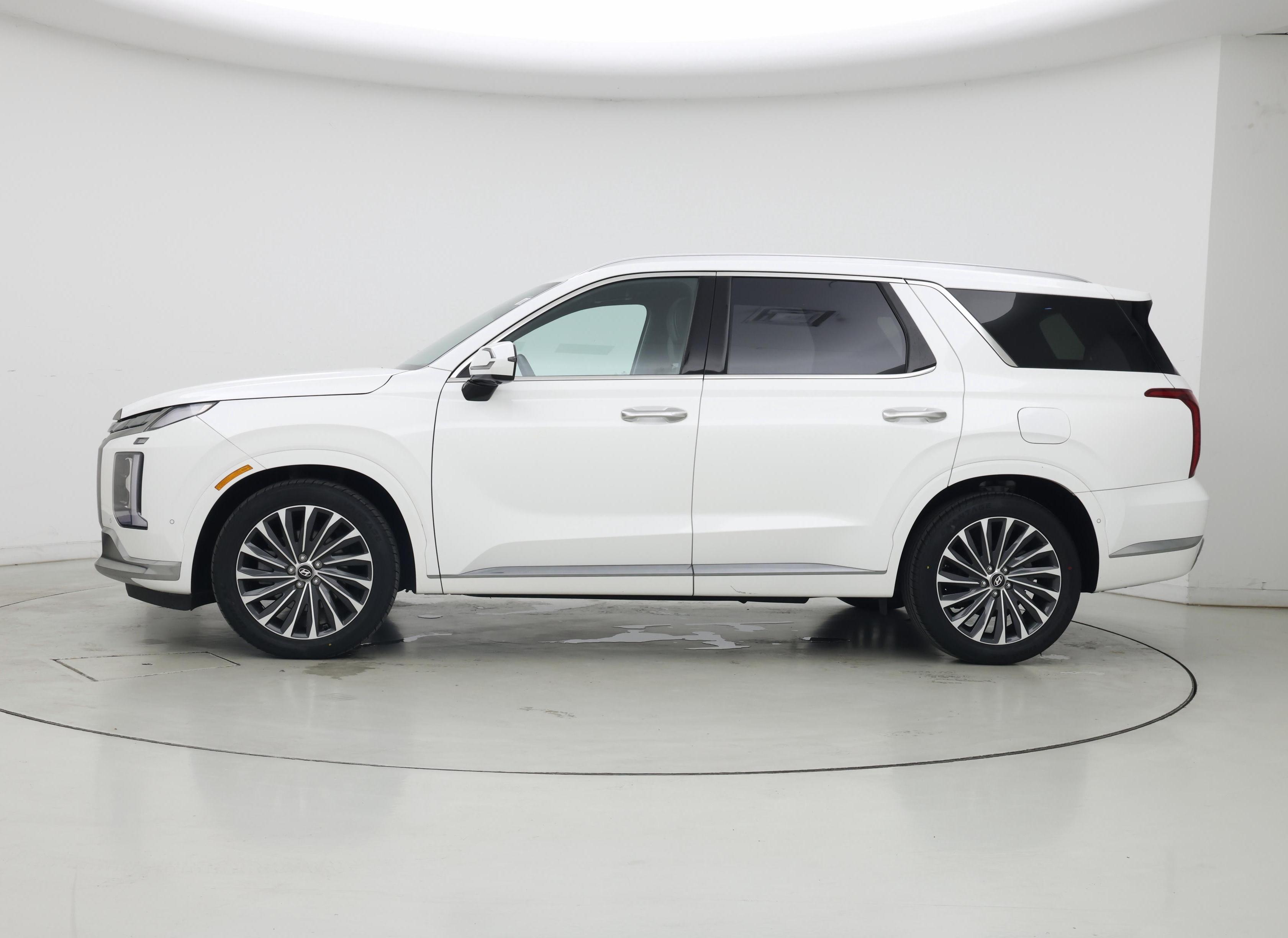 Thumbnail: 2023 Hyundai Palisade - 3