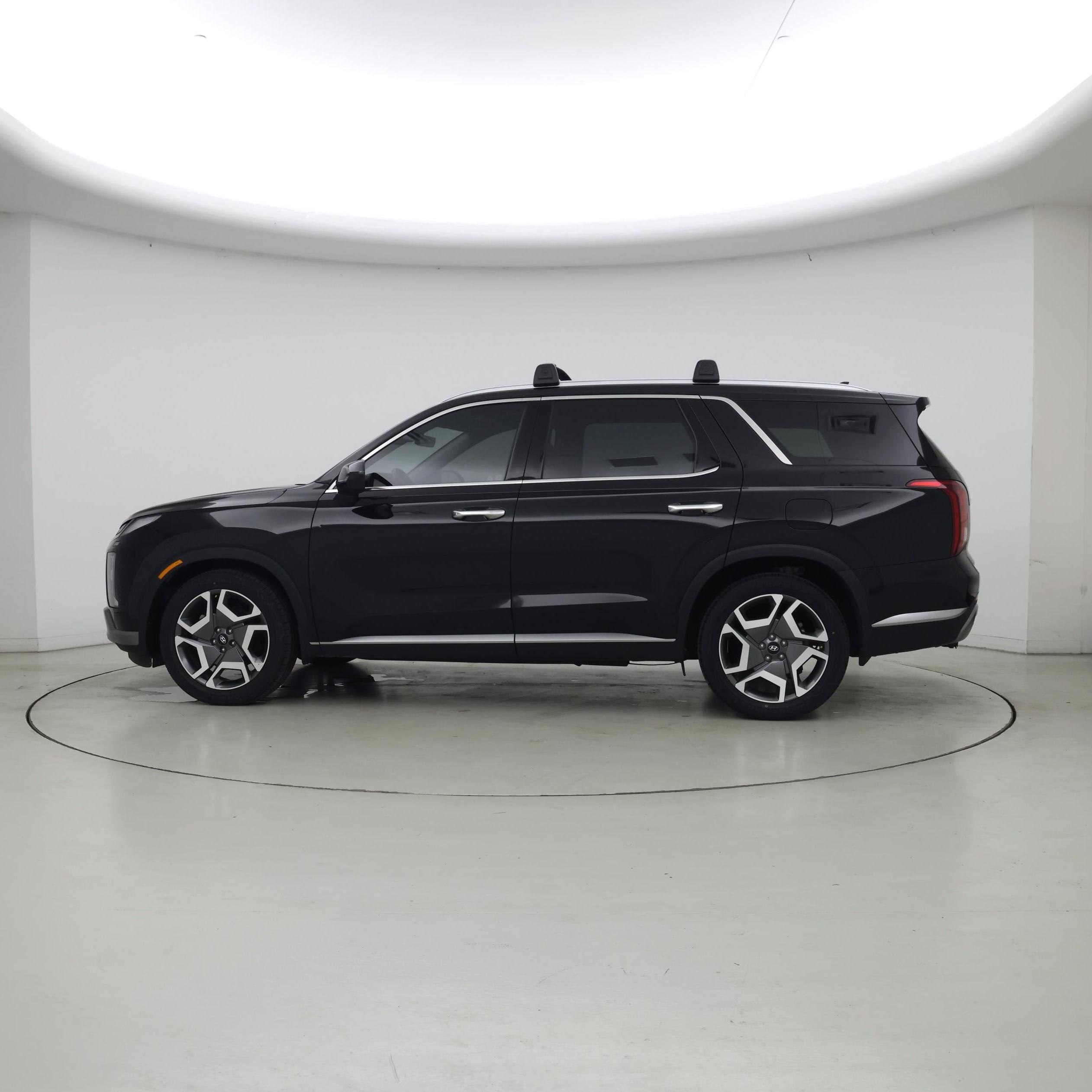 Thumbnail: 2023 Hyundai Palisade - 3