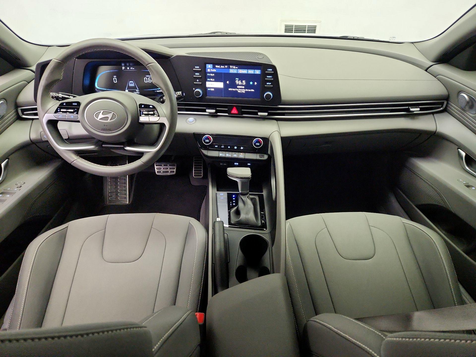 Thumbnail: 2025 Hyundai Elantra - 9