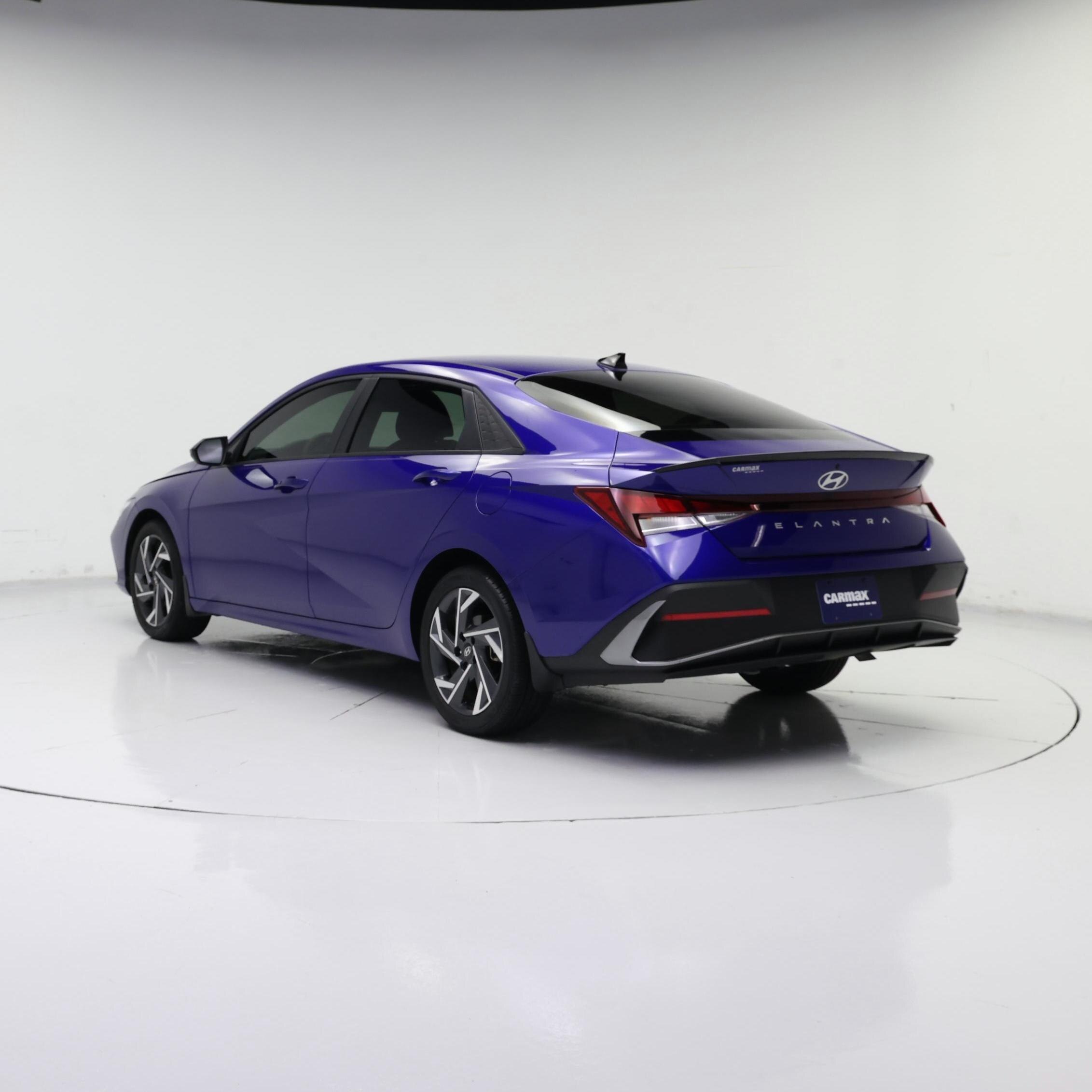 Thumbnail: 2025 Hyundai Elantra - 2