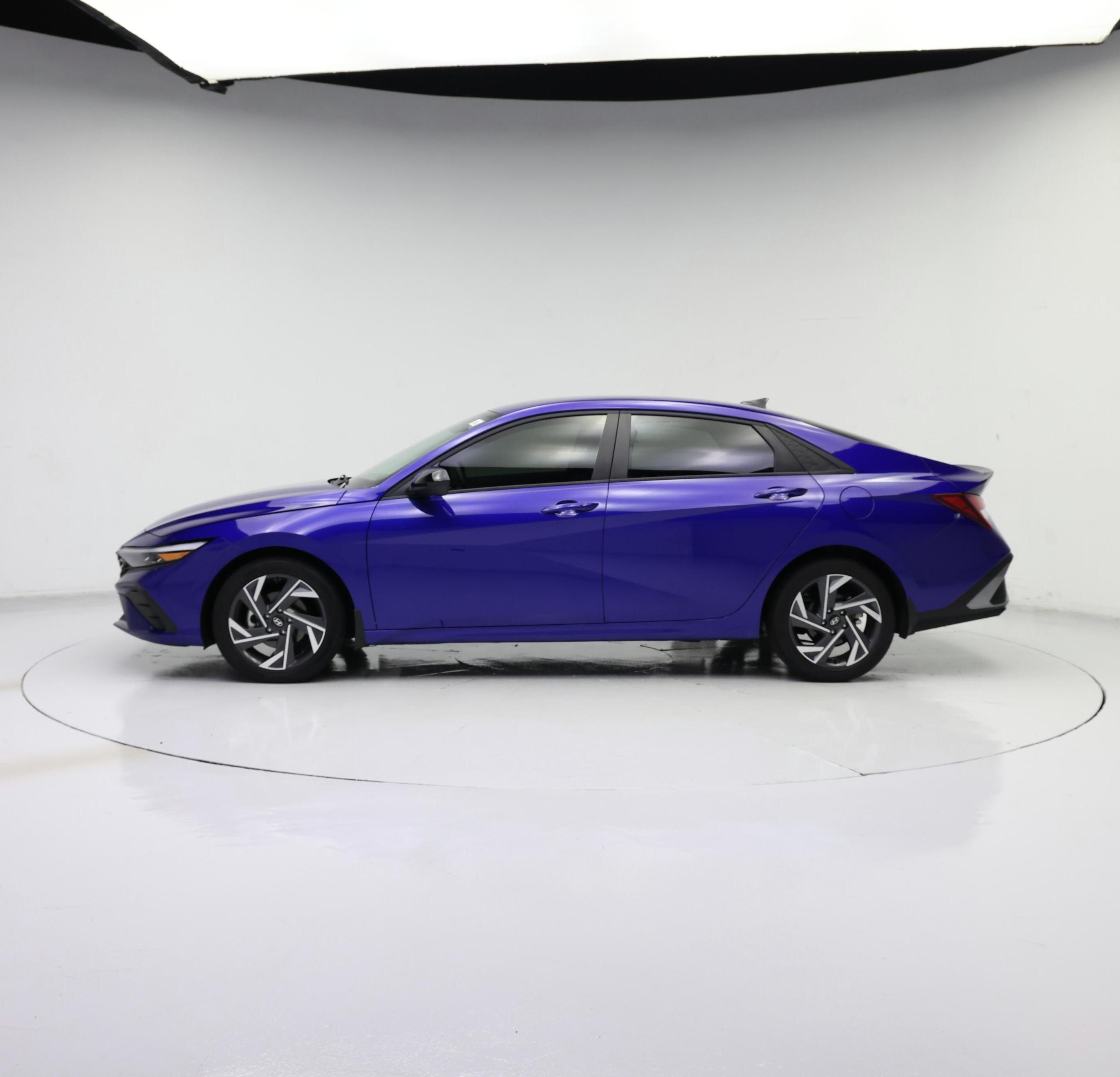 Thumbnail: 2025 Hyundai Elantra - 3