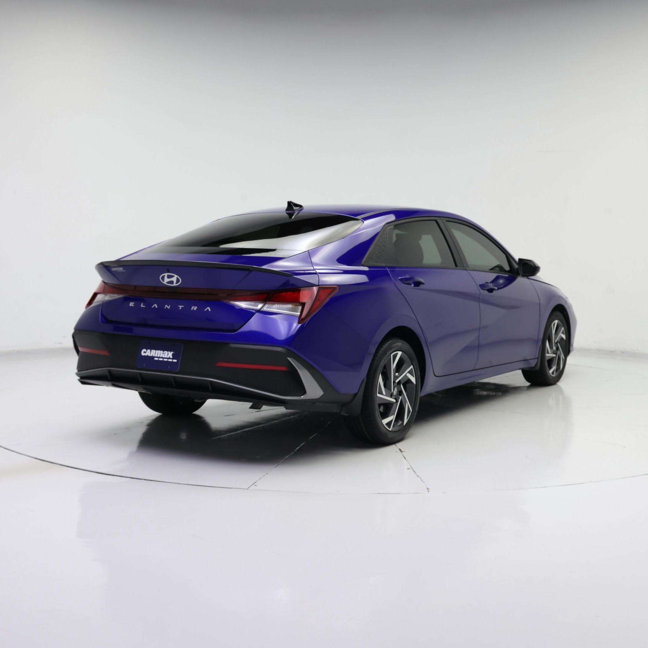 Thumbnail: 2025 Hyundai Elantra - 8