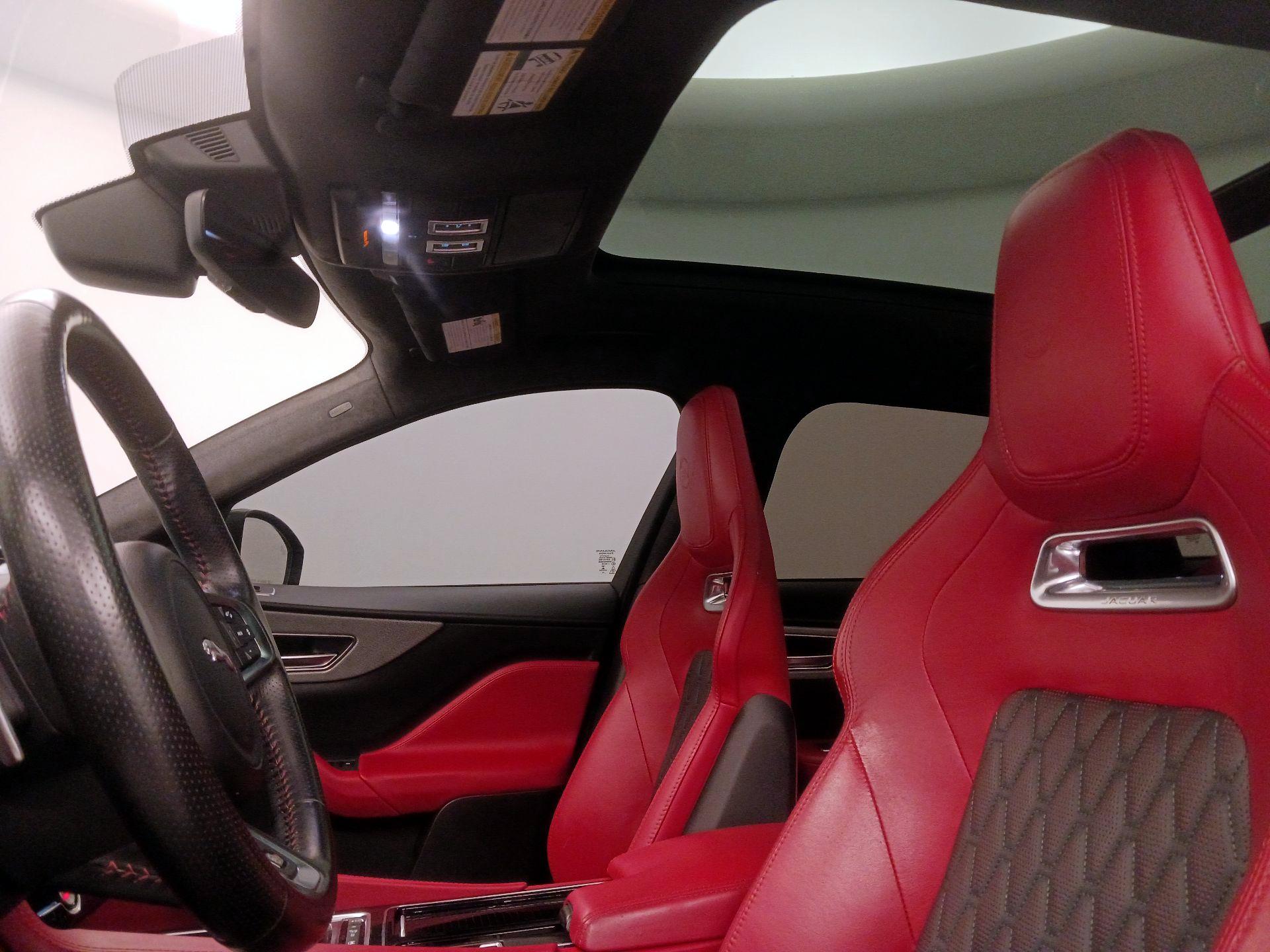 Thumbnail: 2020 Jaguar F-Pace - 20