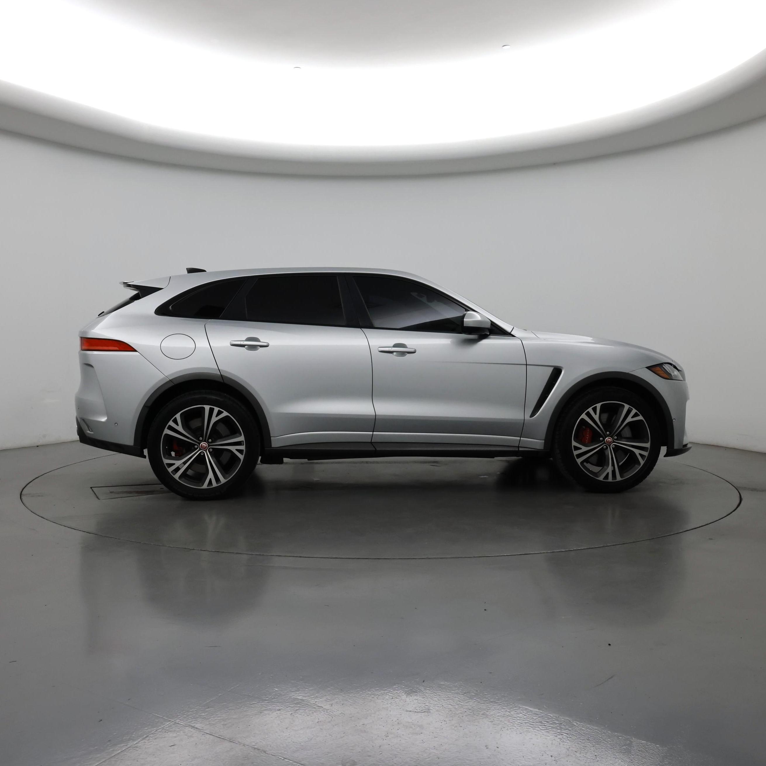 Thumbnail: 2020 Jaguar F-Pace - 7