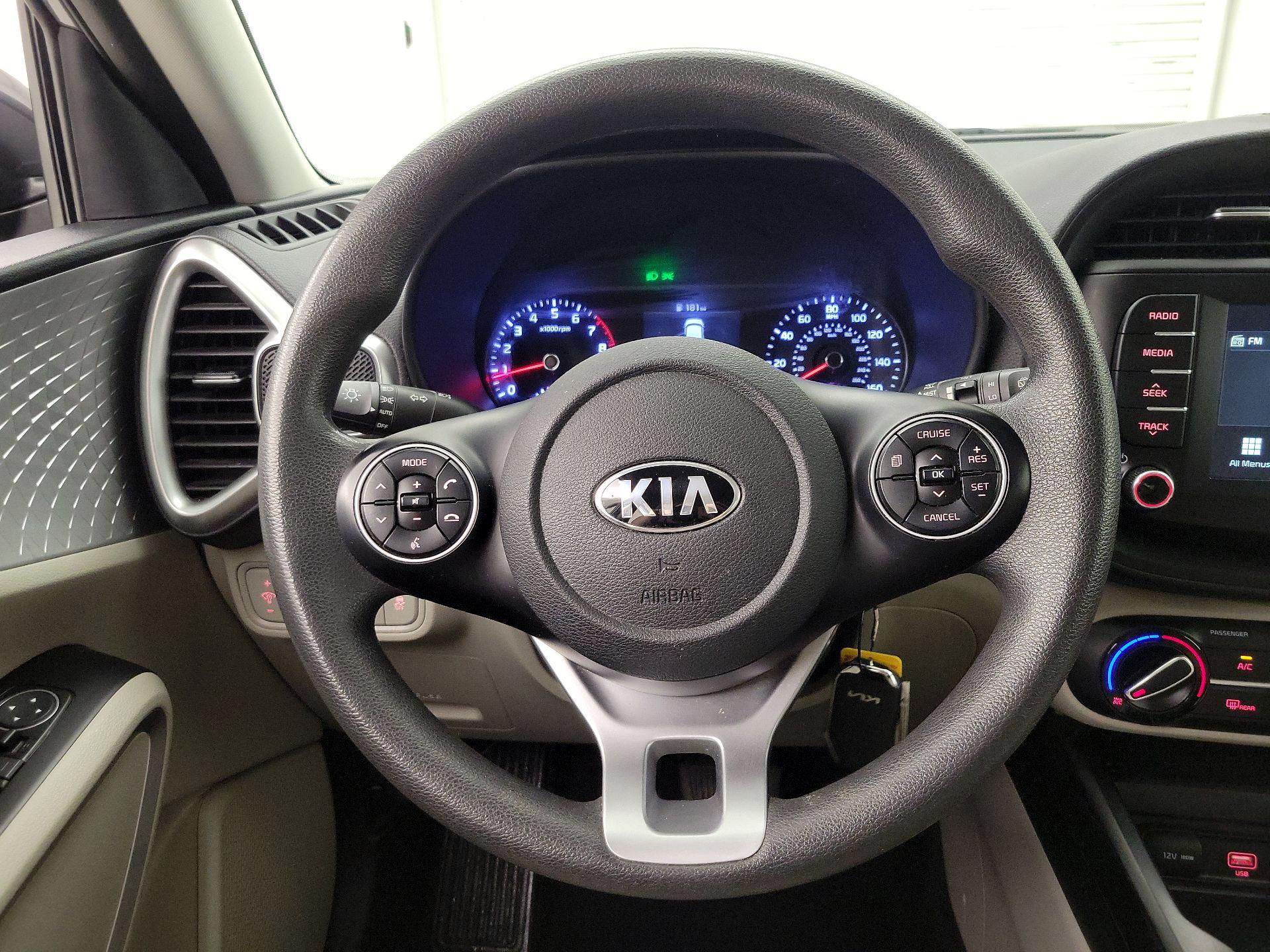 Thumbnail: 2021 Kia Soul - 10