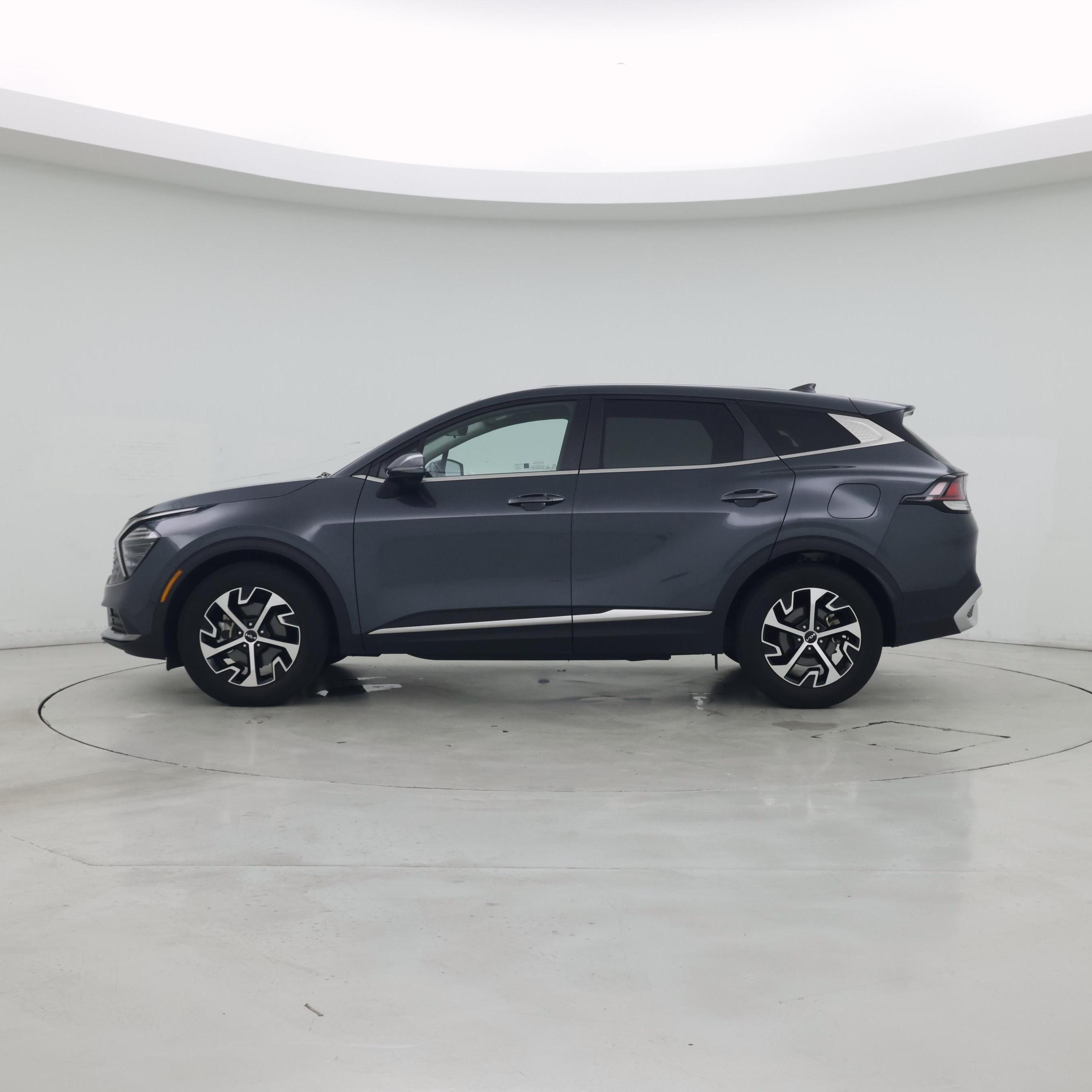 Thumbnail: 2024 Kia Sportage - 3