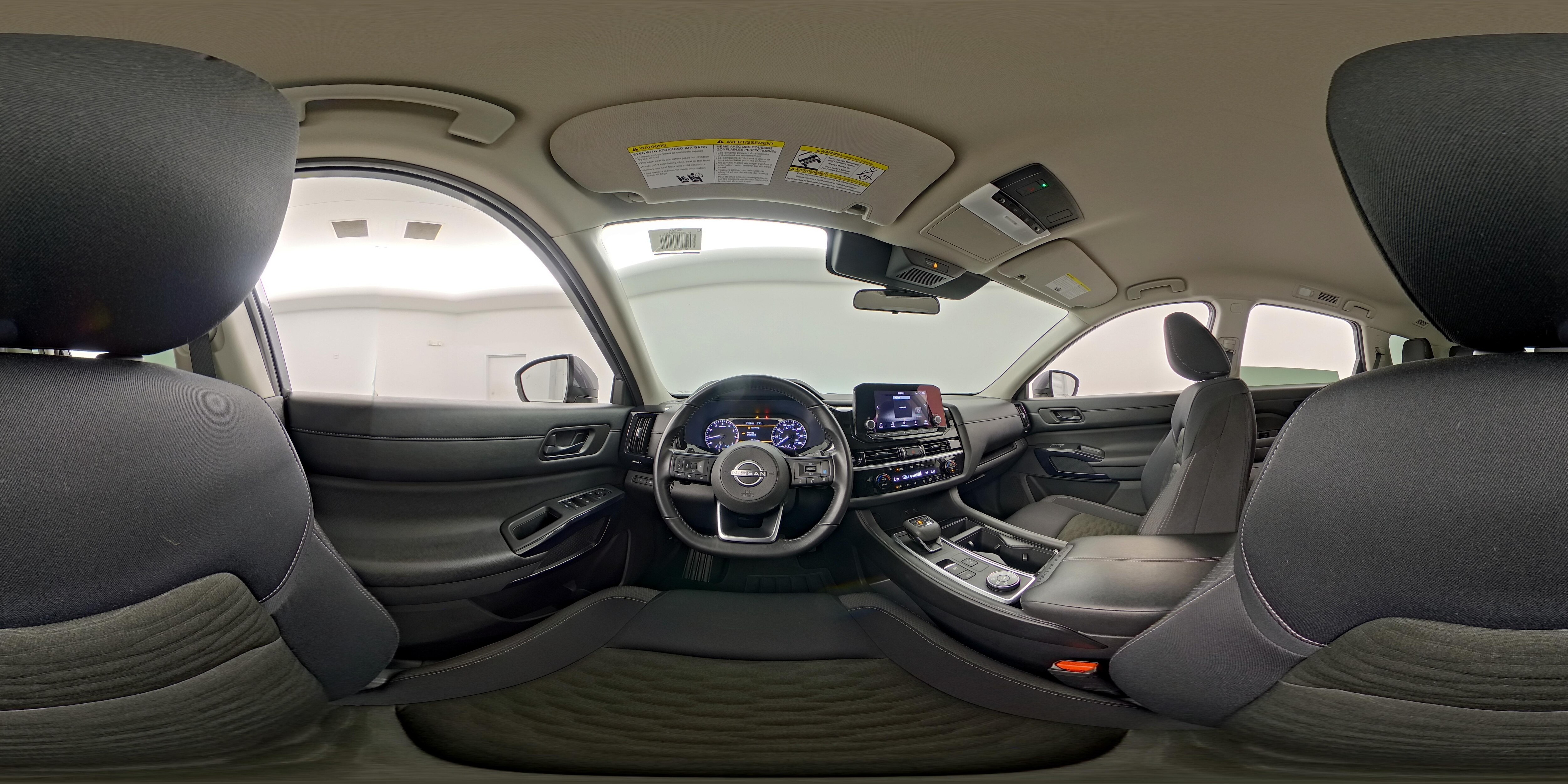 2025 Nissan Pathfinder SV - Photo 28