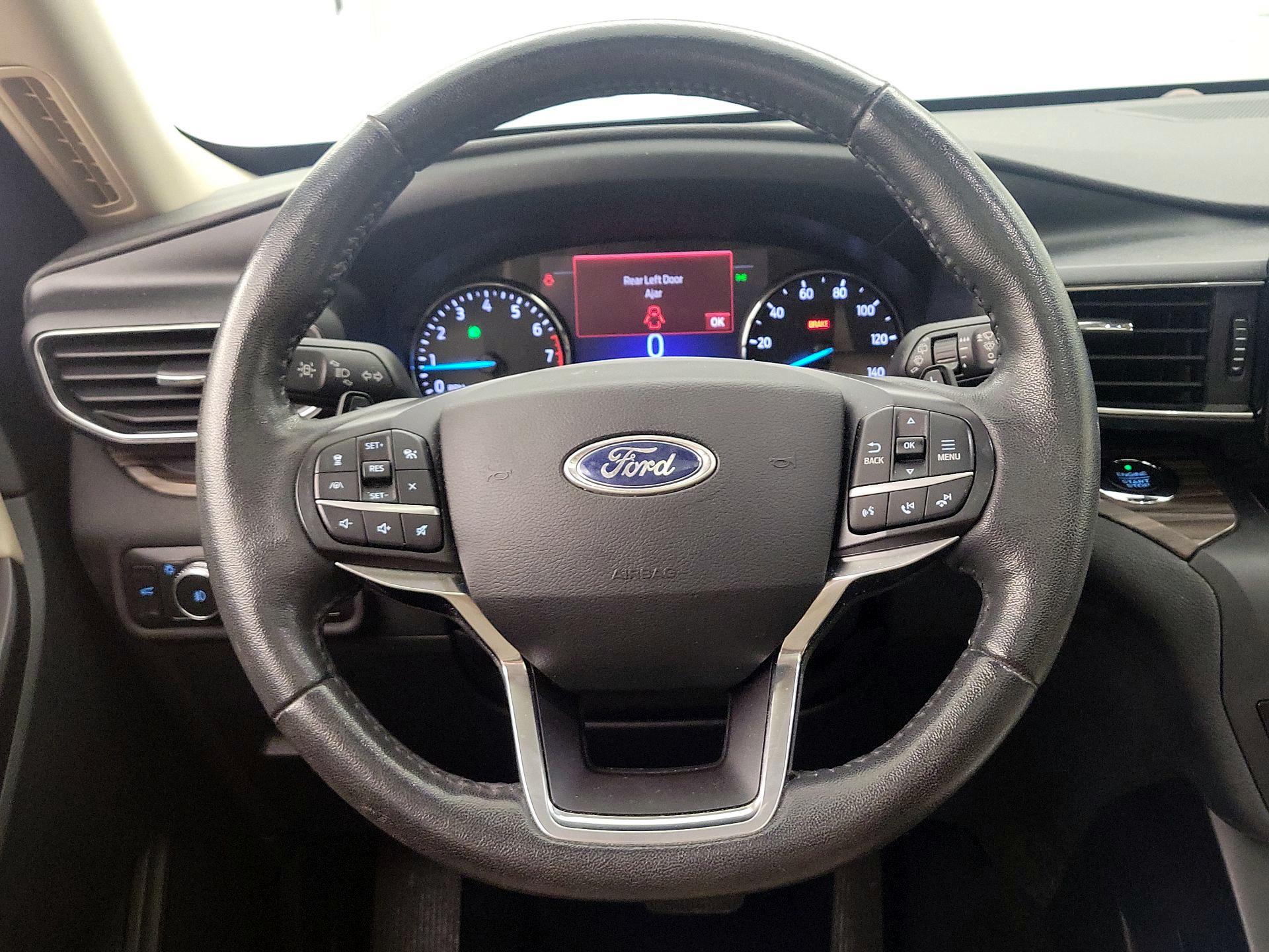 Thumbnail: 2020 Ford Explorer - 10