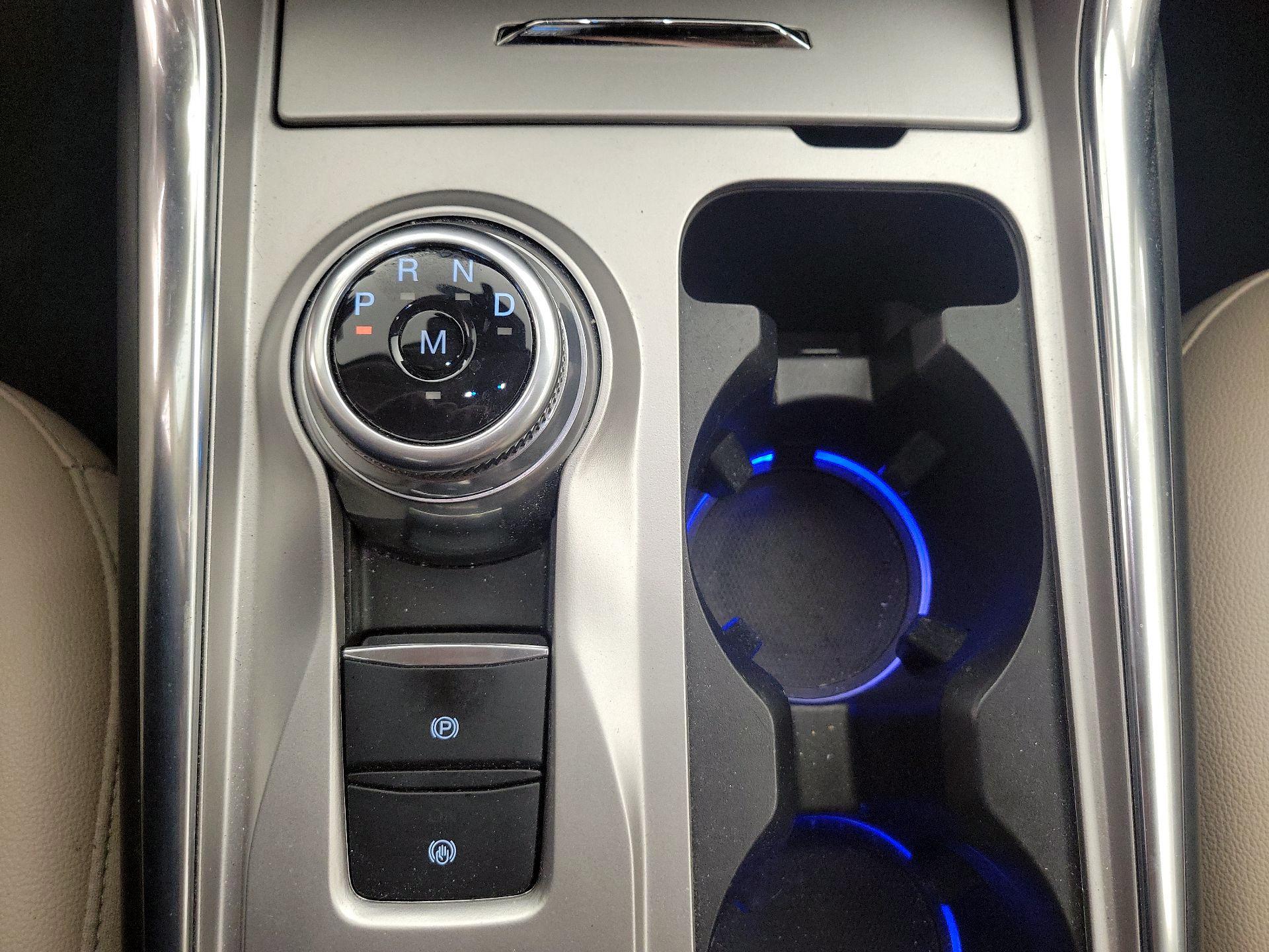 Thumbnail: 2020 Ford Explorer - 18