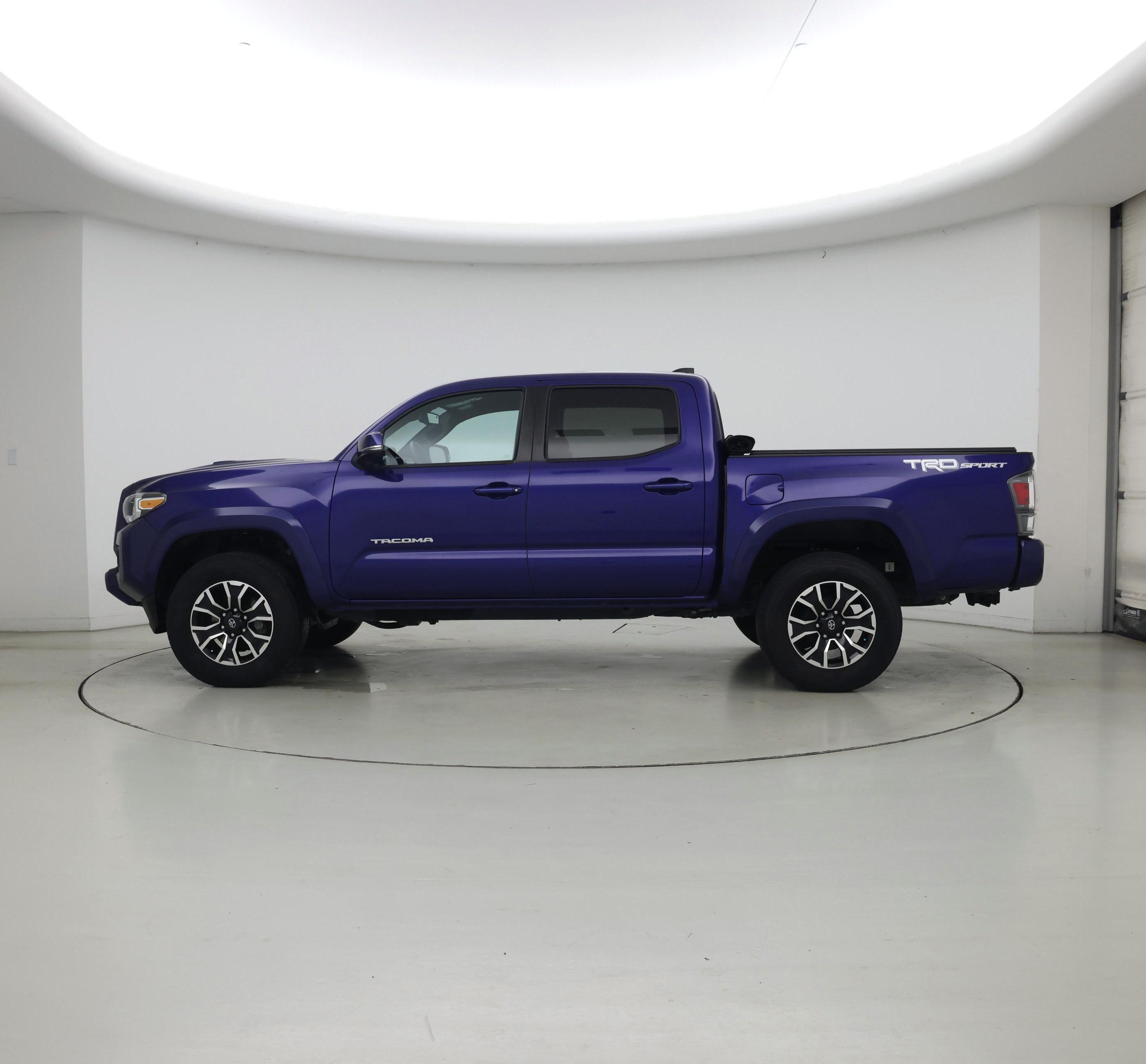 Thumbnail: 2023 Toyota Tacoma - 3