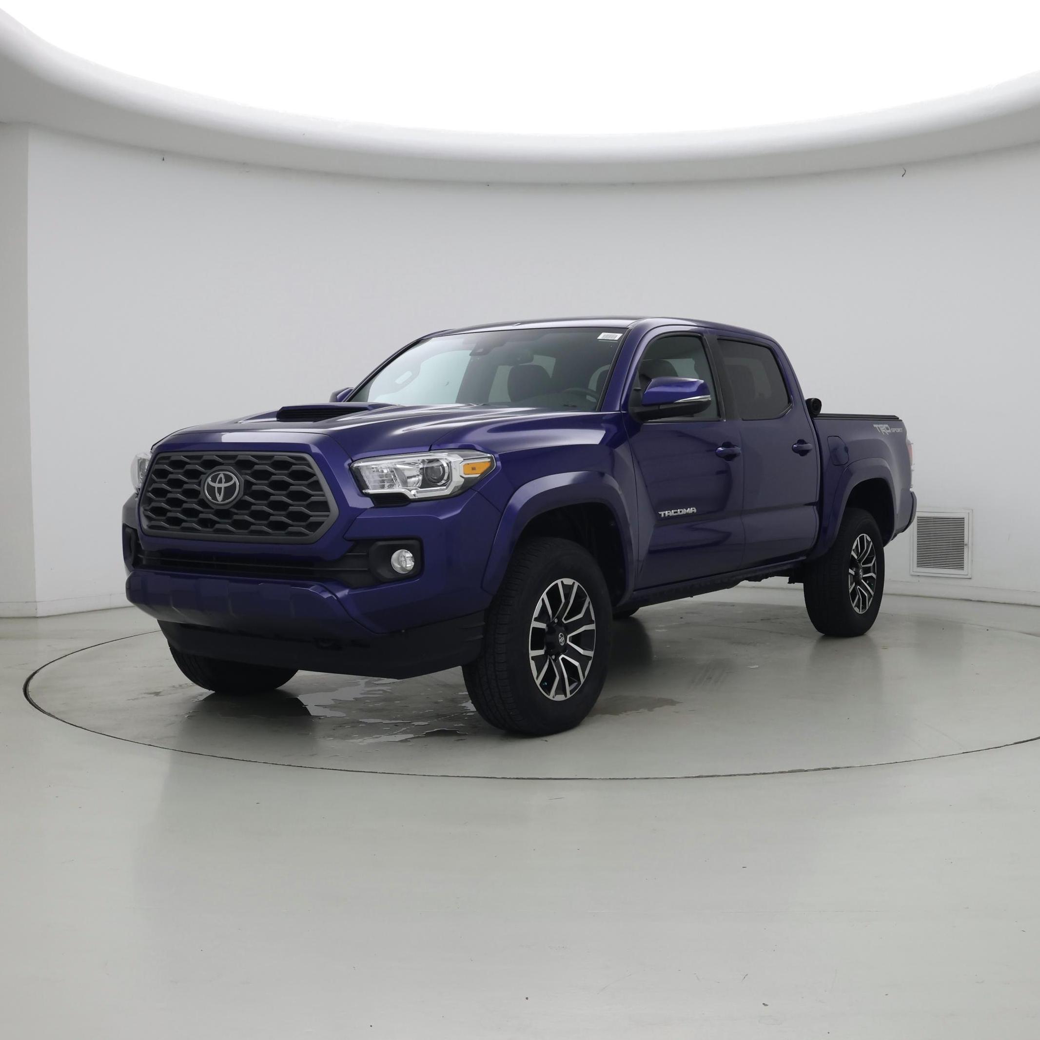 Thumbnail: 2023 Toyota Tacoma - 4