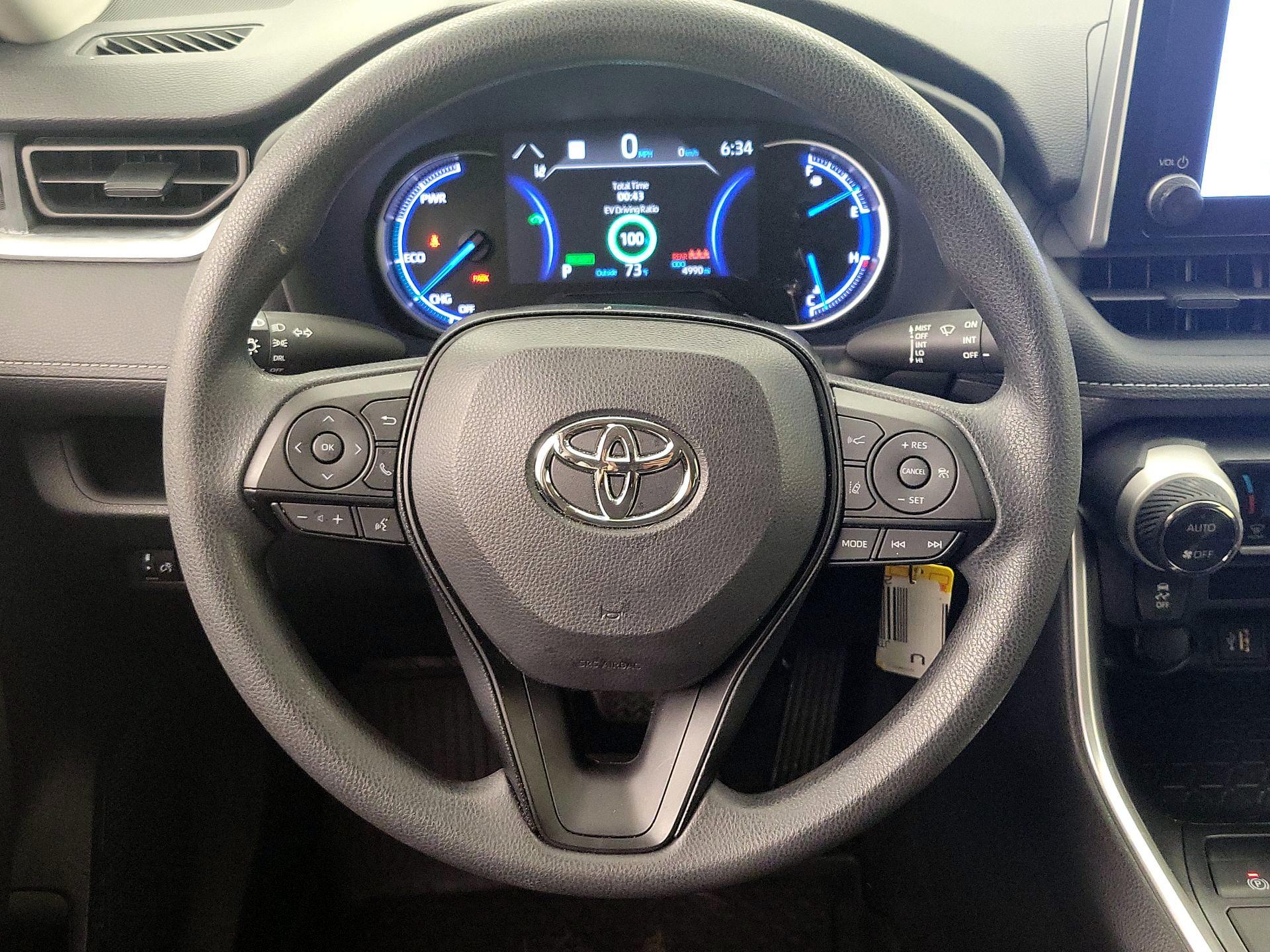 Thumbnail: 2025 Toyota RAV4 - 10