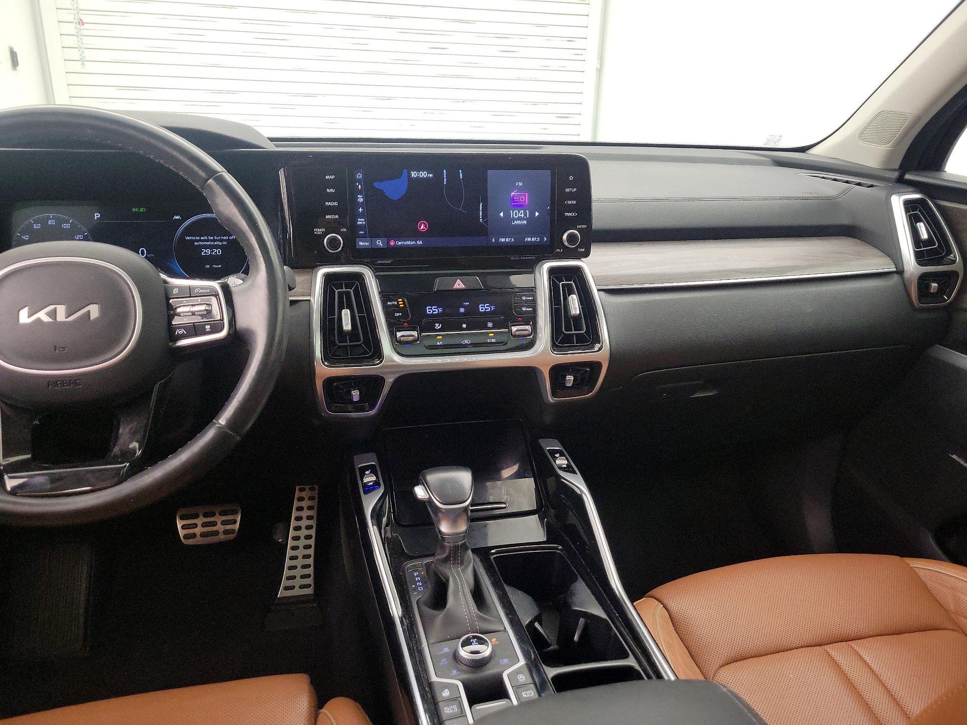 Thumbnail: 2022 Kia Sorento - 9