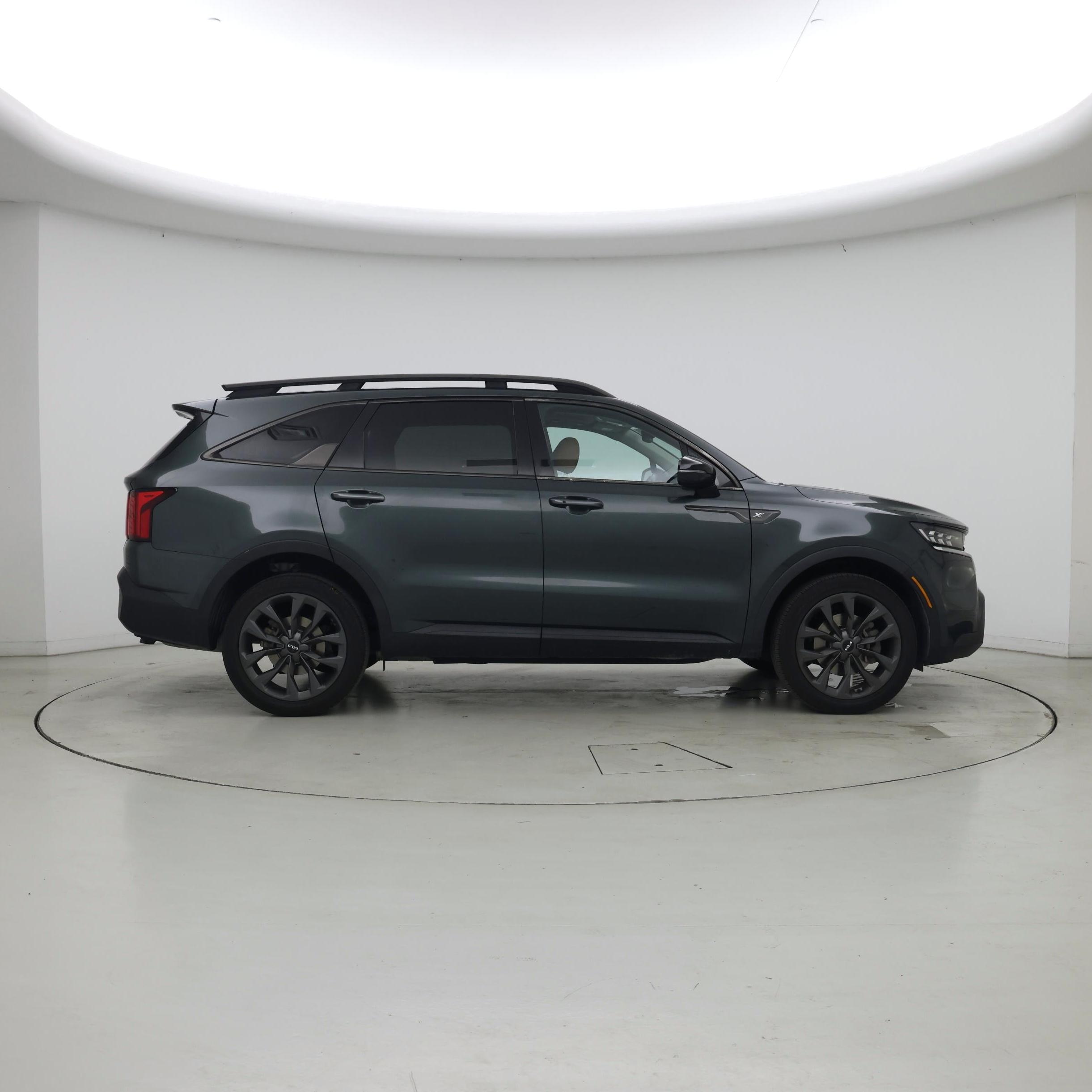 Thumbnail: 2022 Kia Sorento - 7