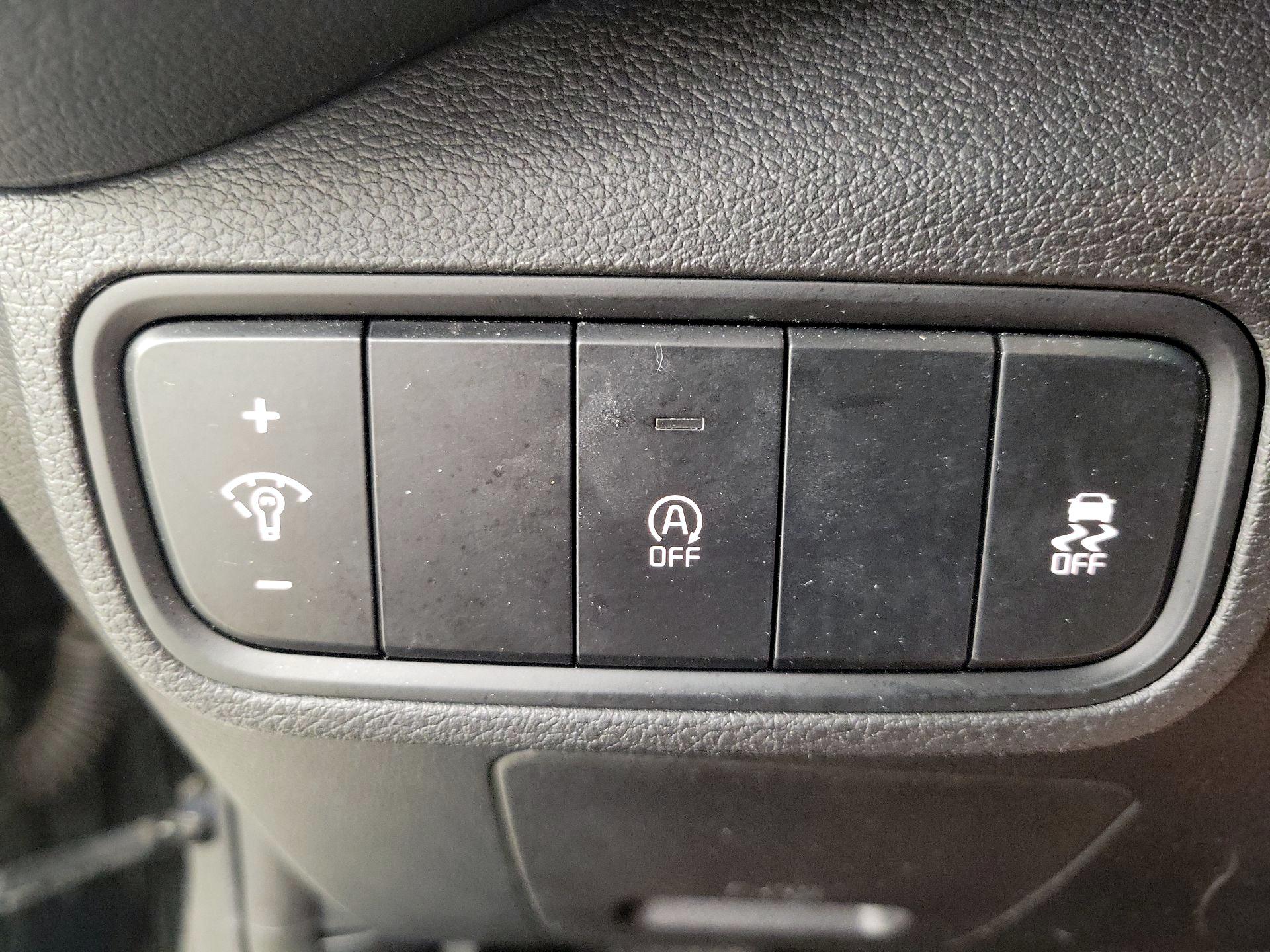 Thumbnail: 2021 Kia Soul - 13