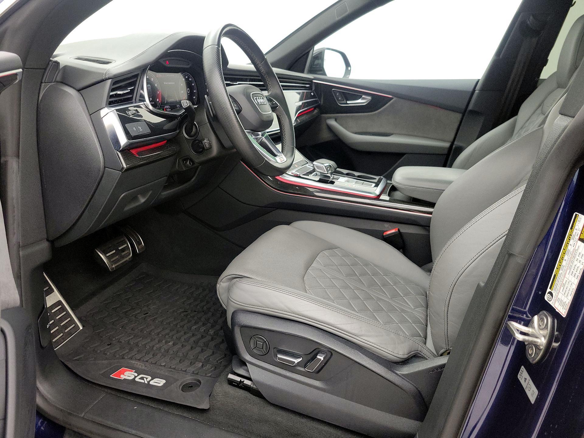 Thumbnail: 2021 Audi SQ8 - 11