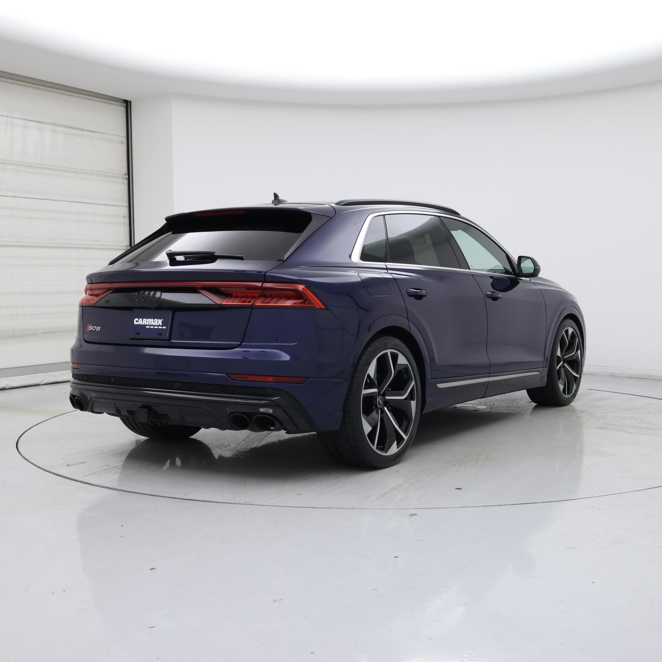 Thumbnail: 2021 Audi SQ8 - 8