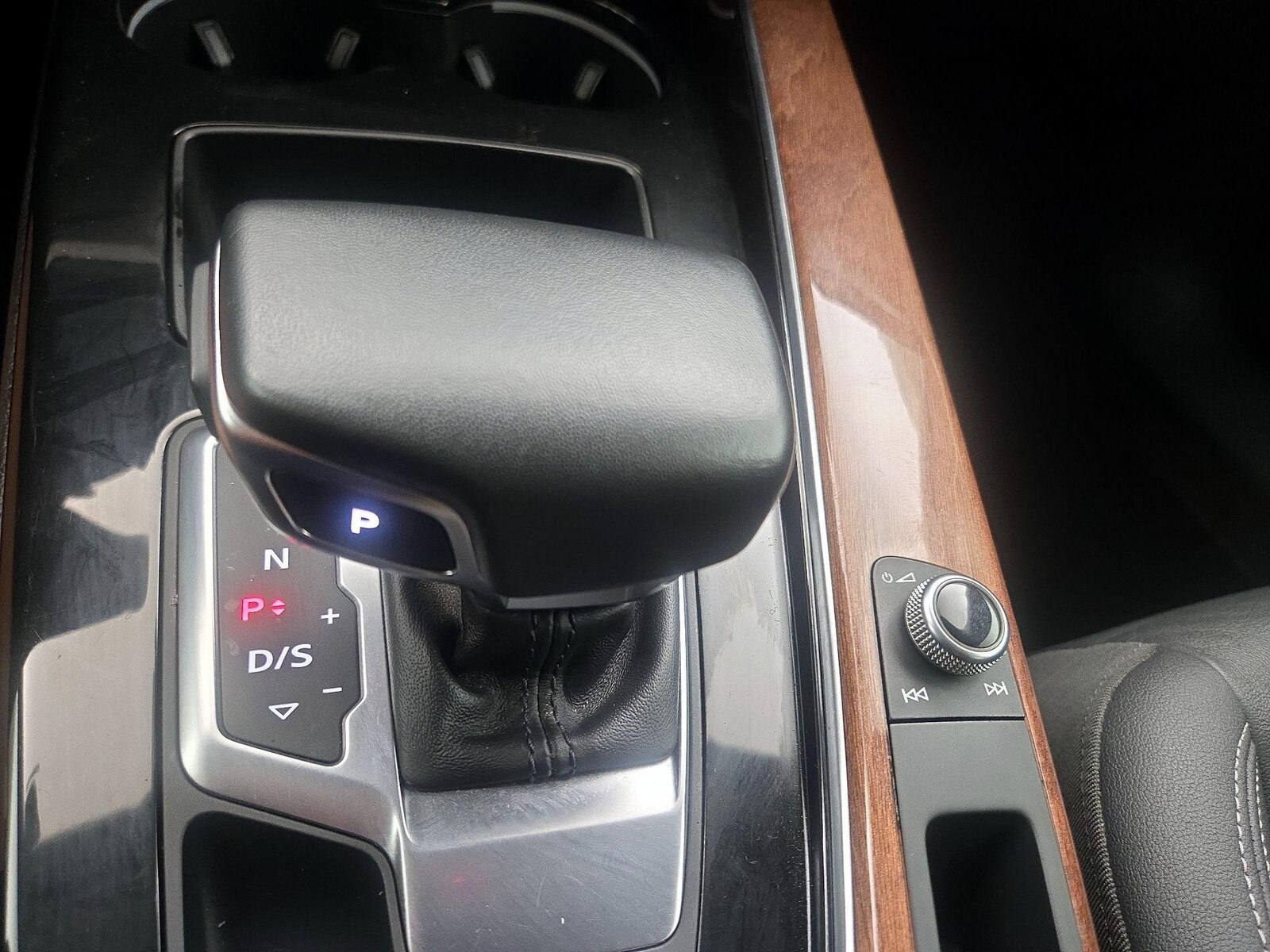 2023 Audi A4 Premium - Photo 18