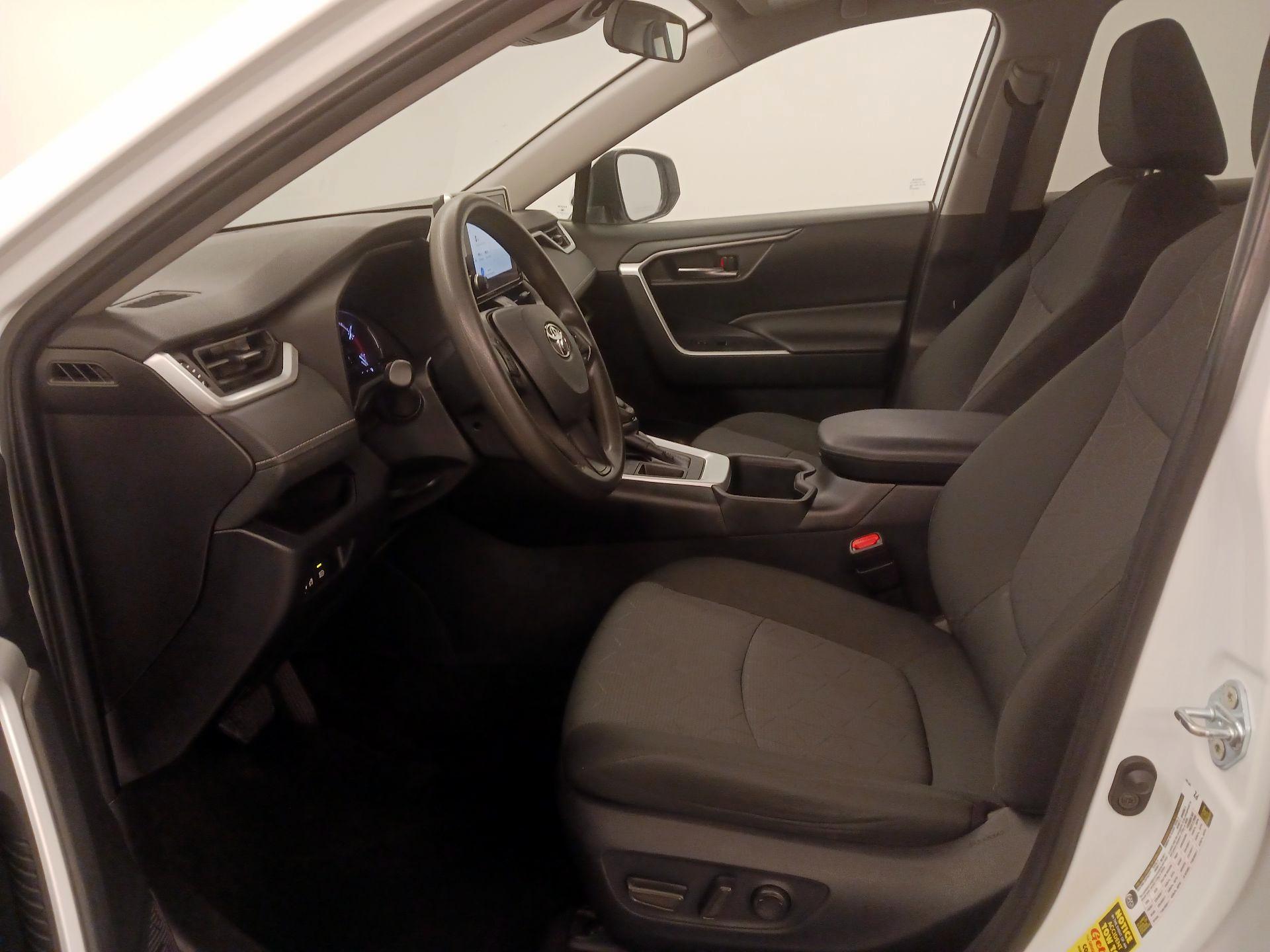 Thumbnail: 2024 Toyota RAV4 - 11