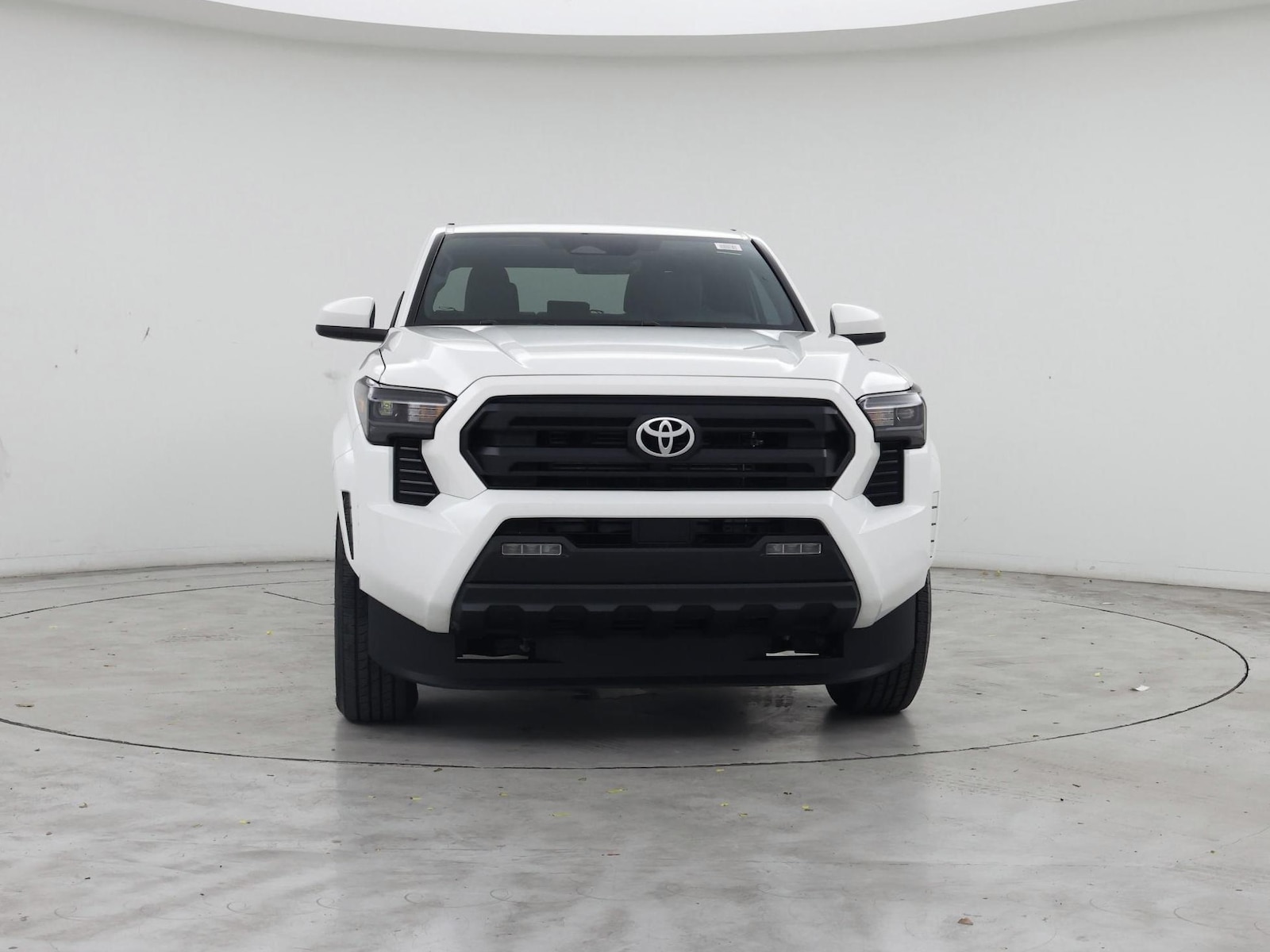 2026 Toyota Tacoma SR5 - Photo 6