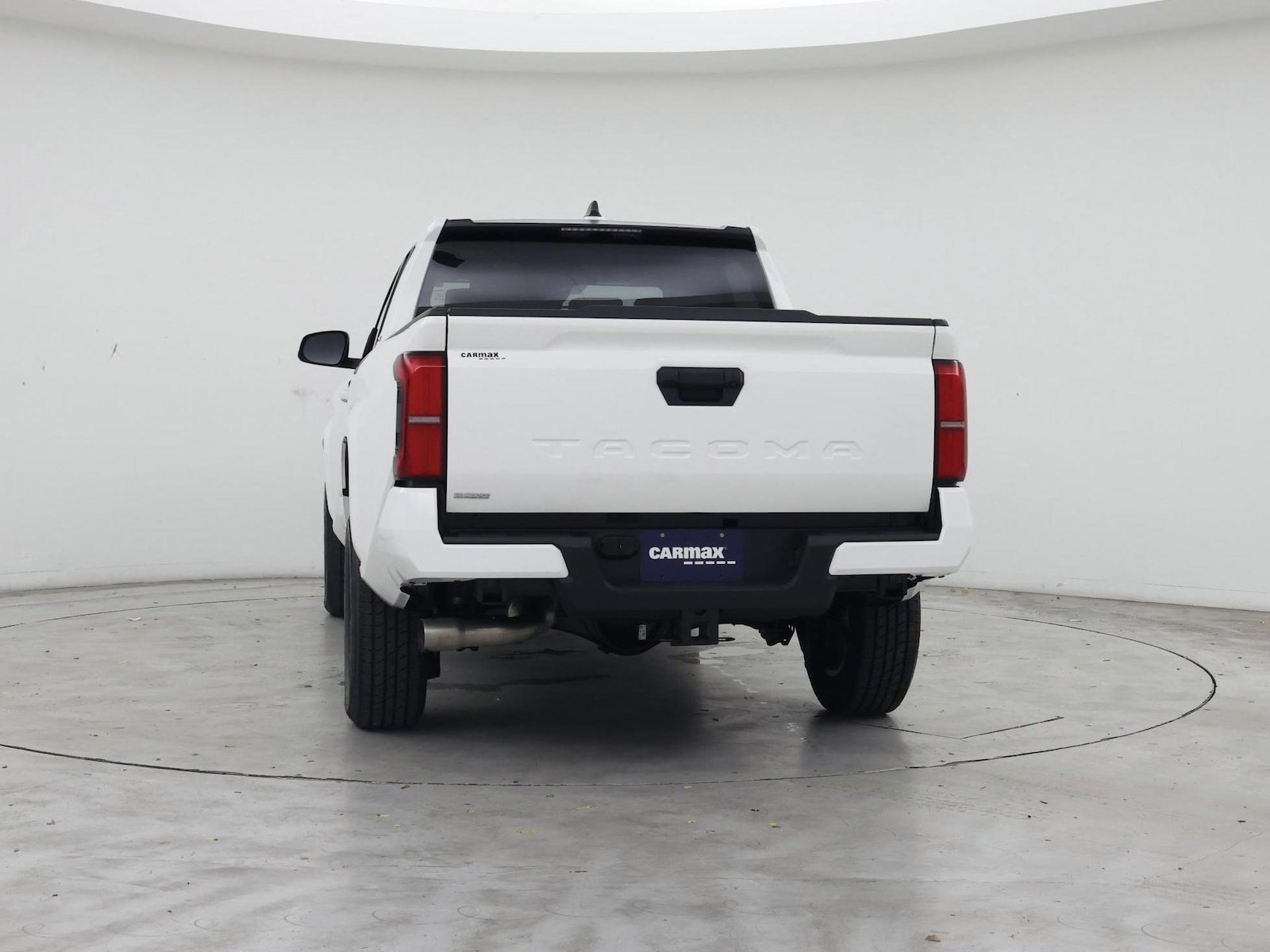 2026 Toyota Tacoma SR5 - Photo 7