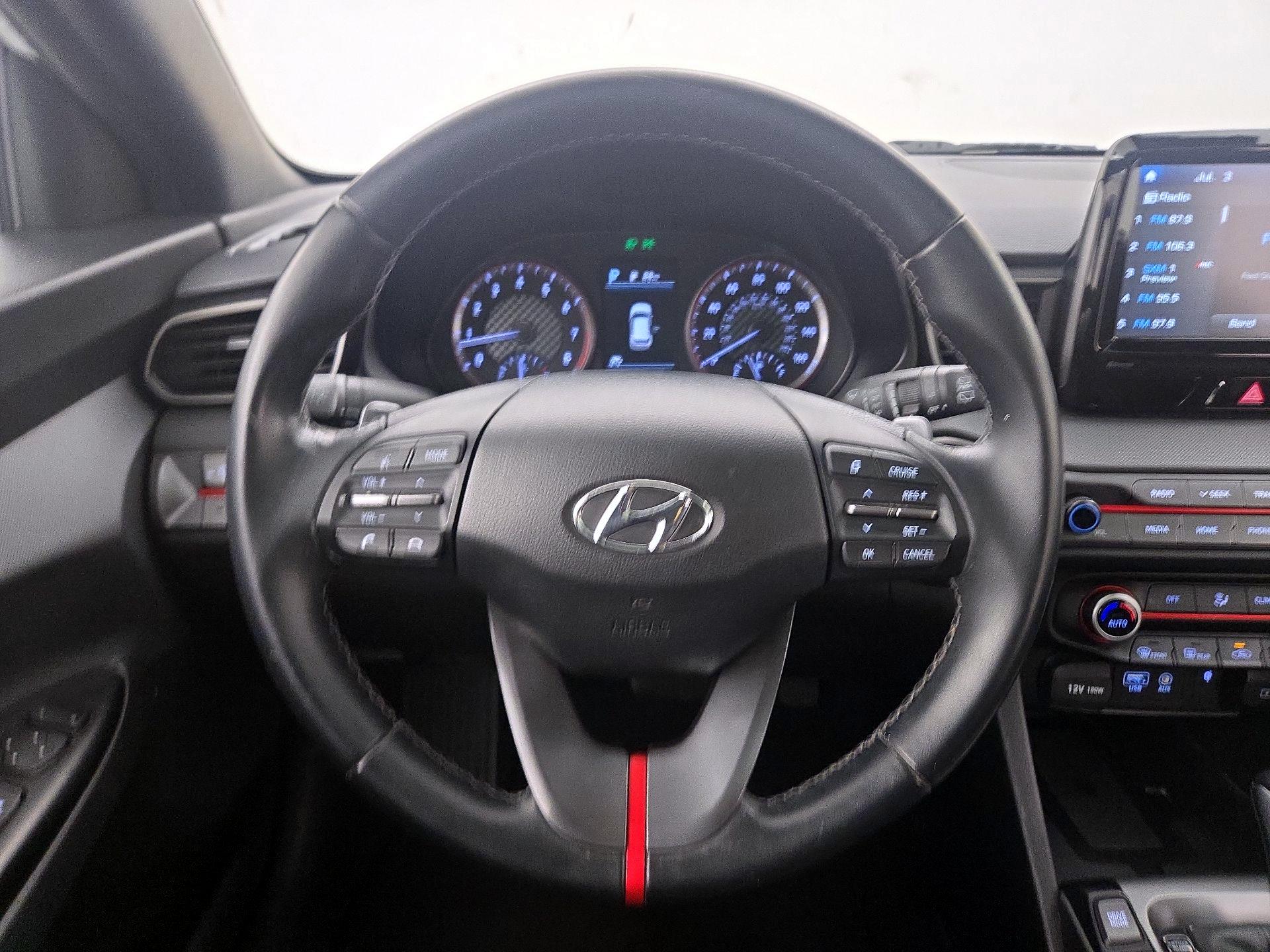 Thumbnail: 2021 Hyundai Veloster - 10