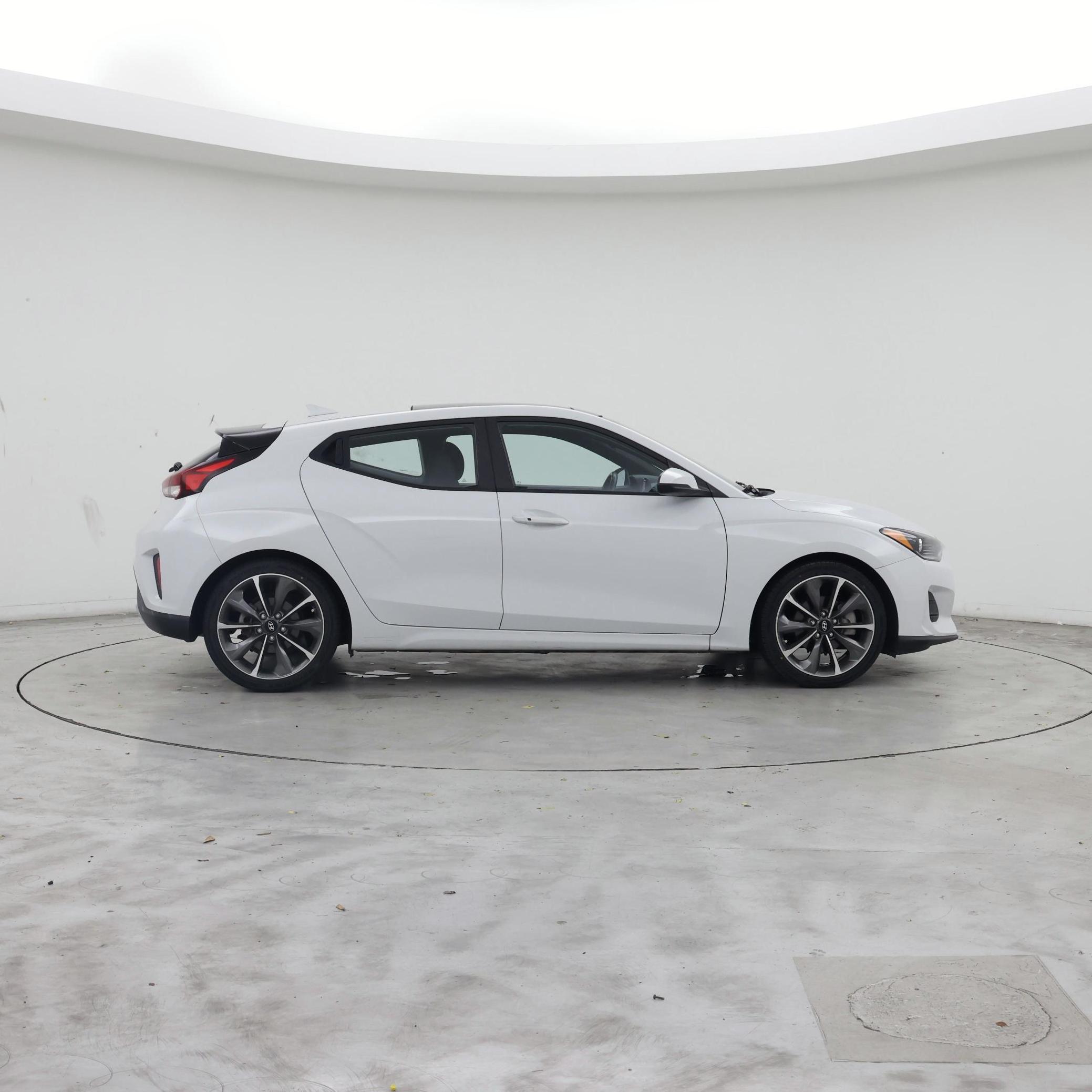 Thumbnail: 2021 Hyundai Veloster - 7